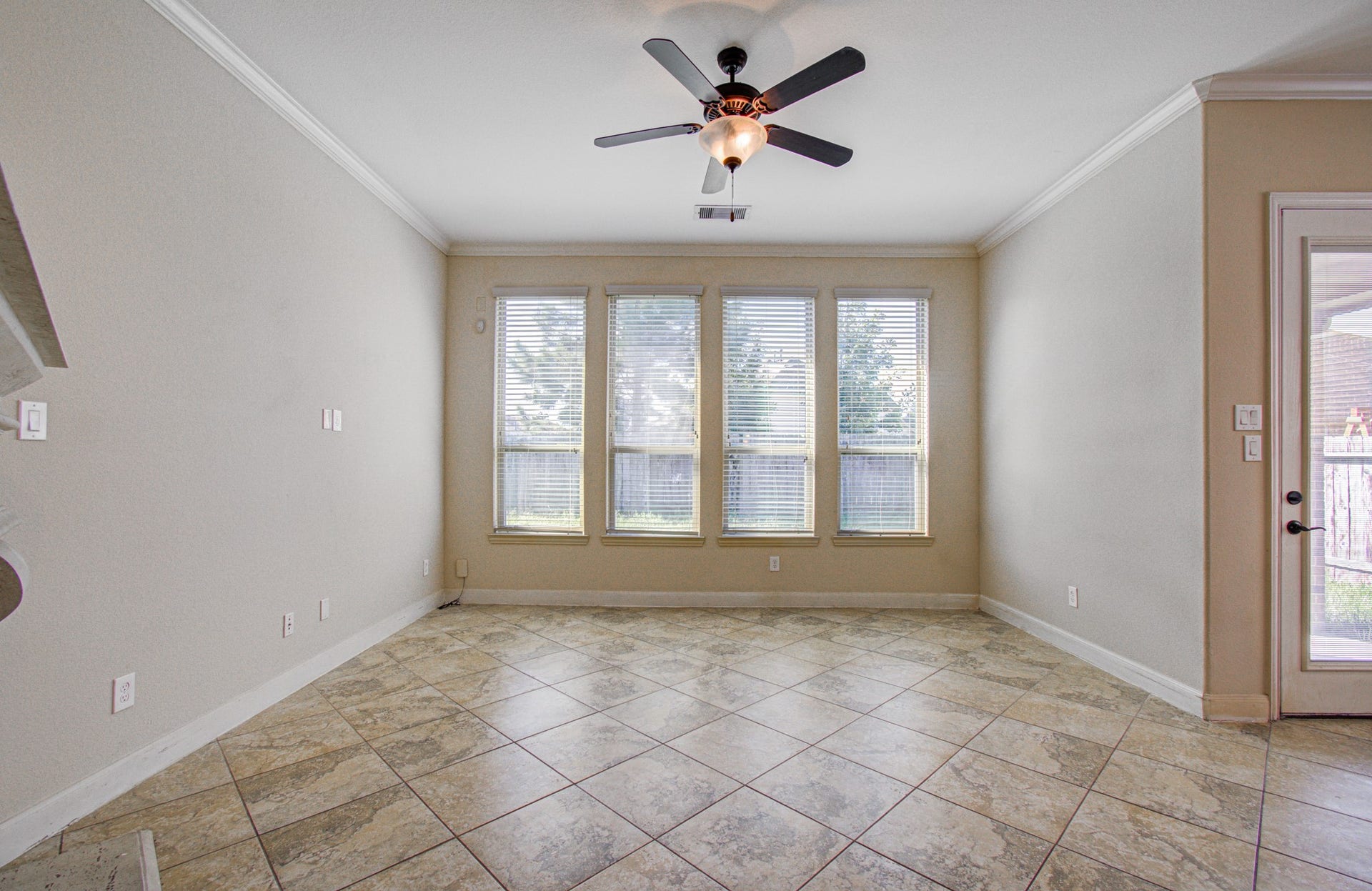 21346 Huron Bend Drive, Porter, TX 77365 21346 Huron Bend Drive, Porter, TX 77365