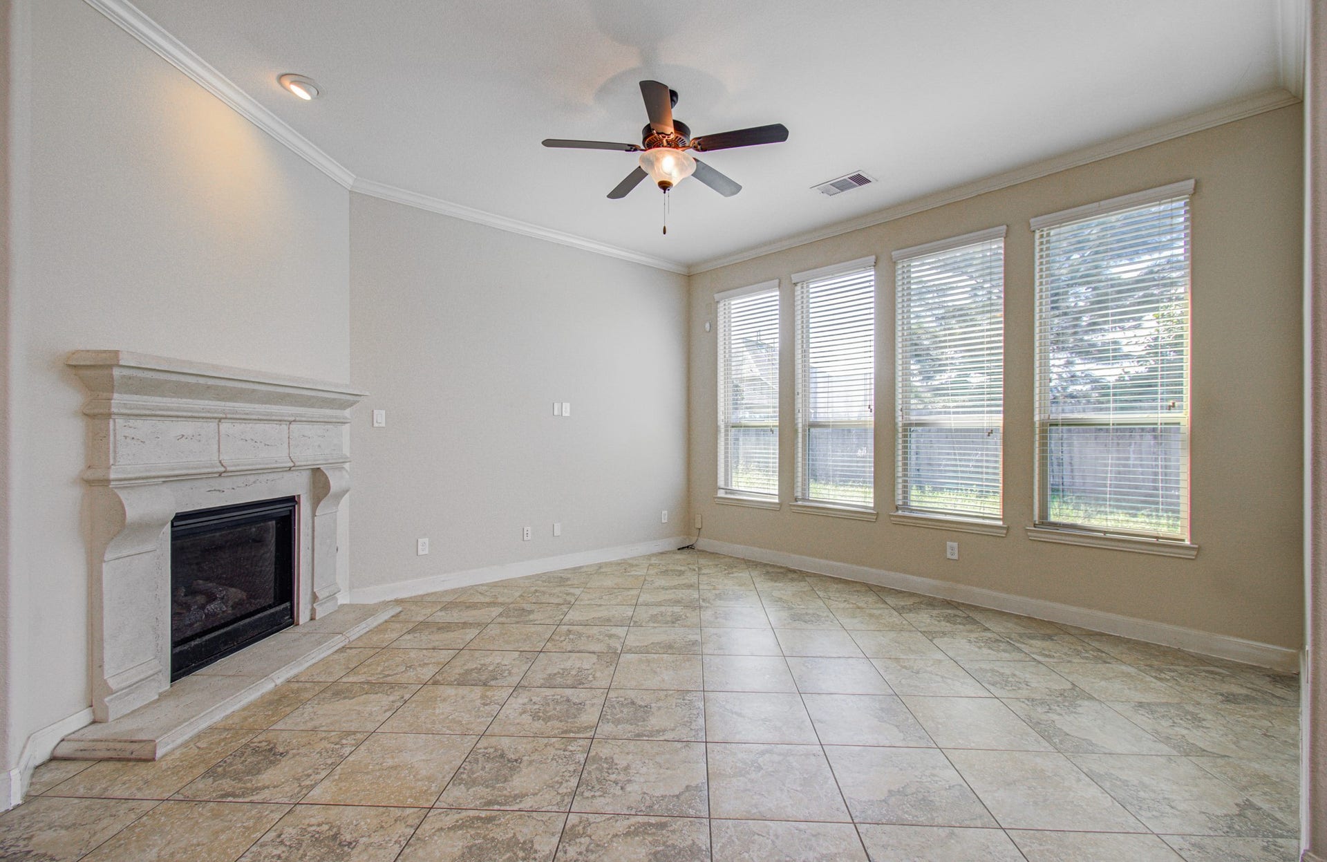 21346 Huron Bend Drive, Porter, TX 77365 21346 Huron Bend Drive, Porter, TX 77365