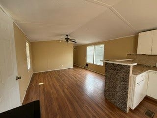 811 6th Street N, San Leon, TX 77539 811 6th Street N, San Leon, TX 77539