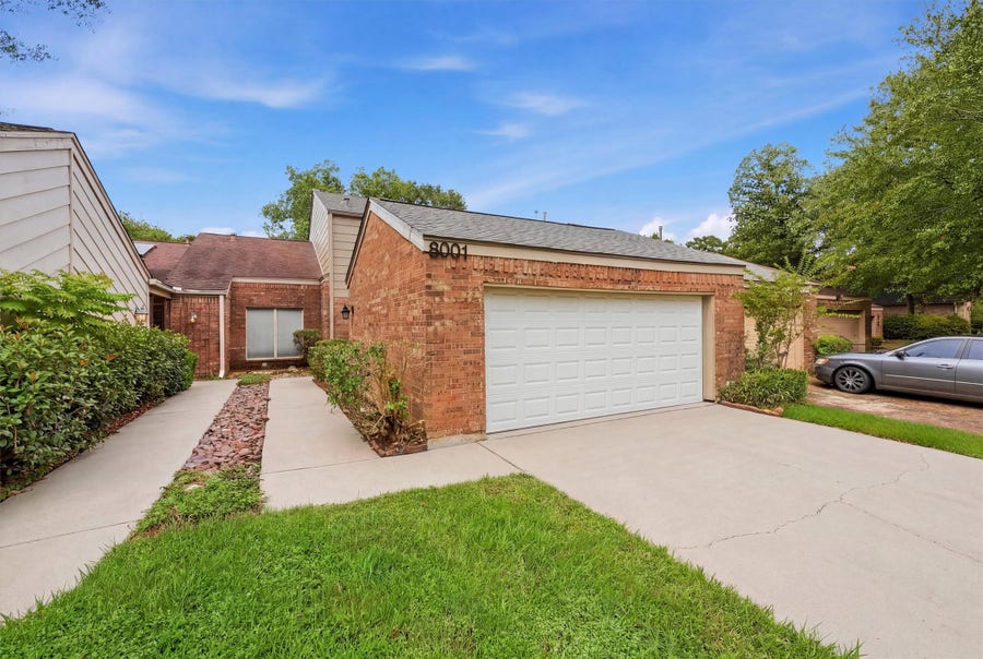 Property photo for 8001 Rebawood Drive, Humble, TX