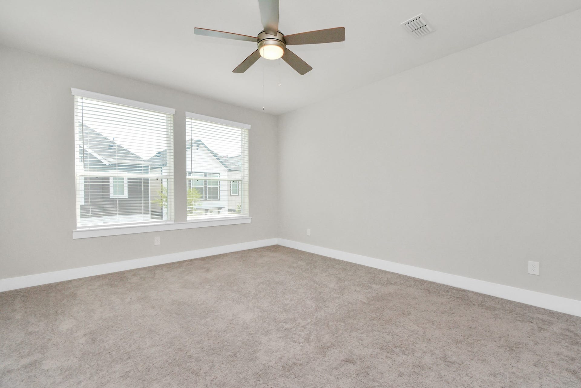 726 Strawberry Pines Court, Houston, TX 77009 726 Strawberry Pines Court, Houston, TX 77009