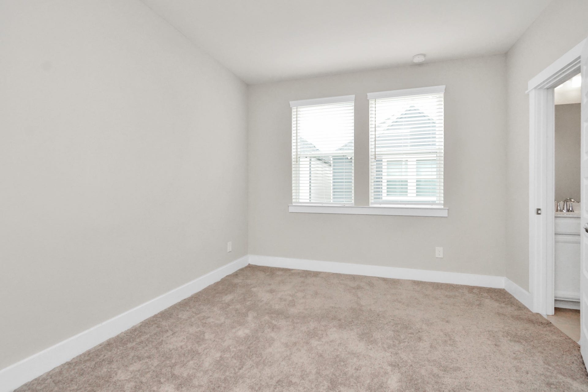 726 Strawberry Pines Court, Houston, TX 77009 726 Strawberry Pines Court, Houston, TX 77009