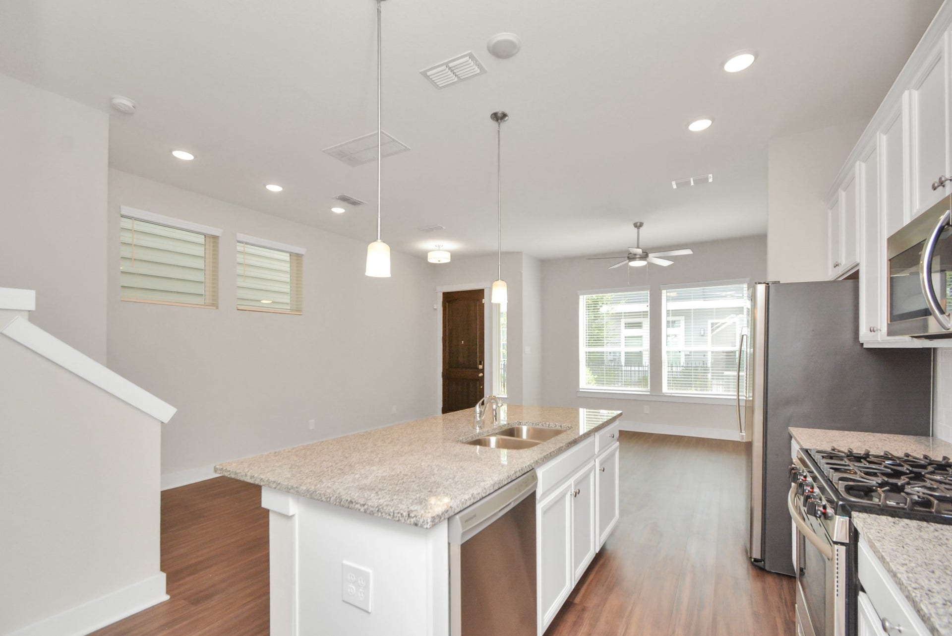 726 Strawberry Pines Court, Houston, TX 77009 726 Strawberry Pines Court, Houston, TX 77009