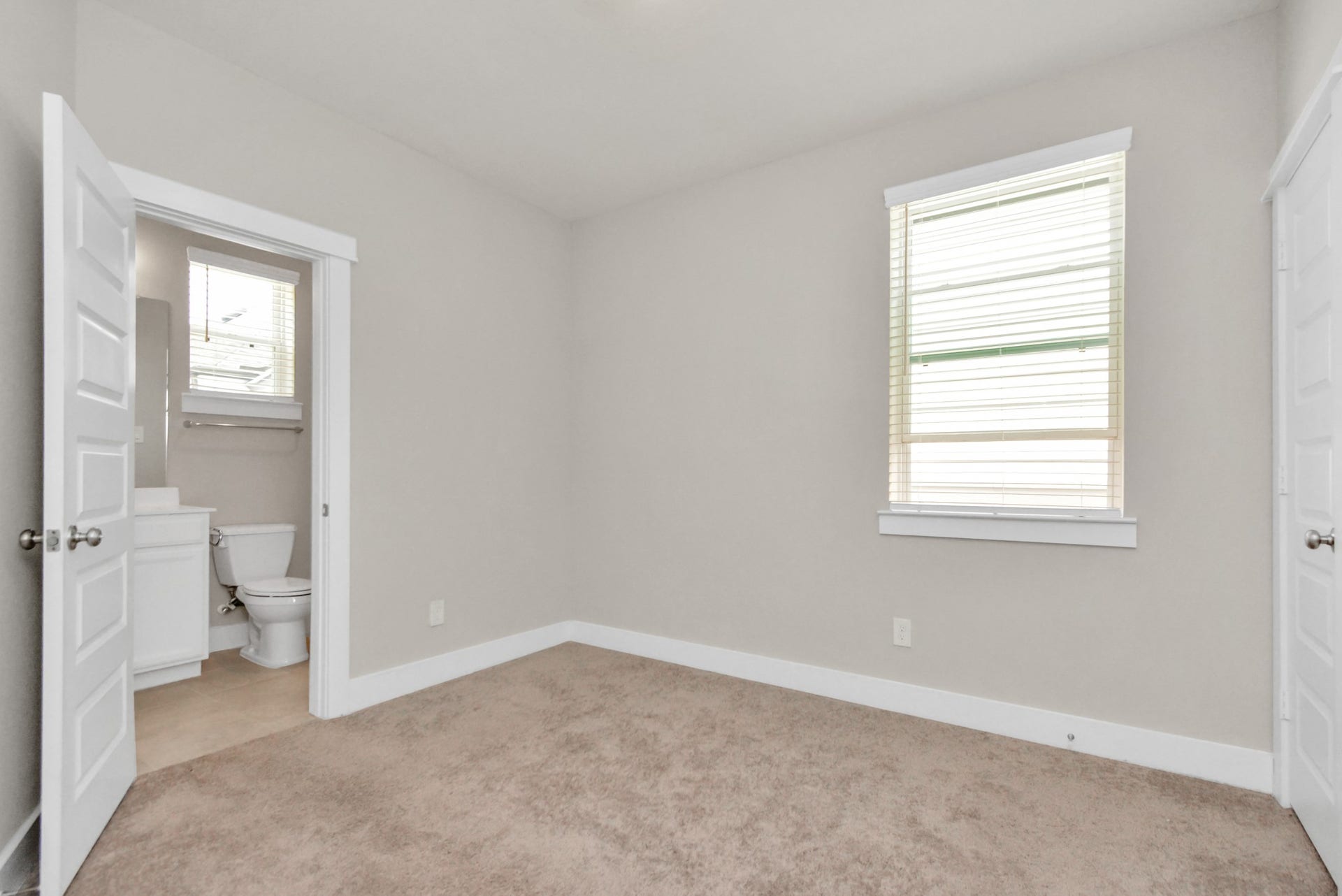 726 Strawberry Pines Court, Houston, TX 77009 726 Strawberry Pines Court, Houston, TX 77009