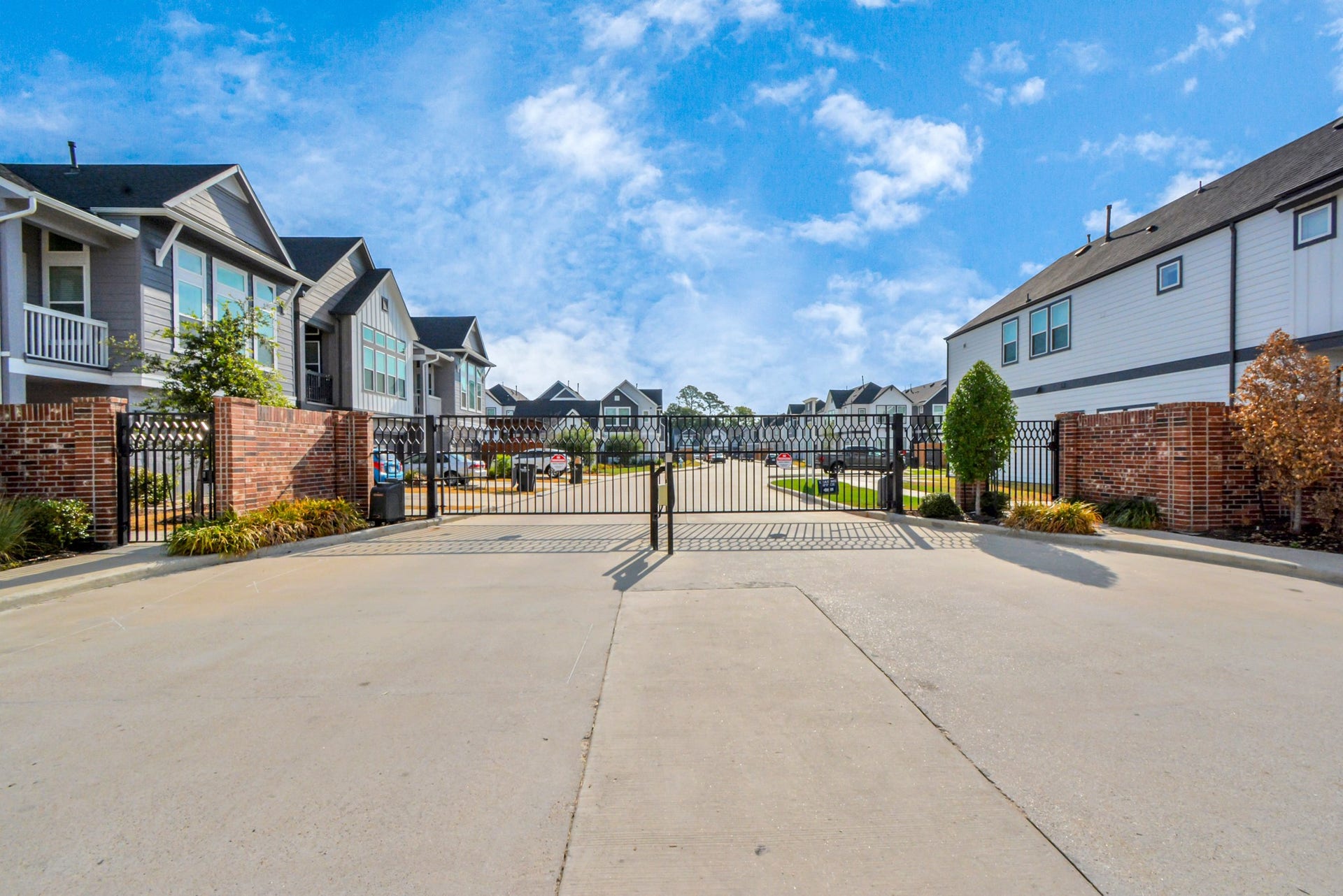 726 Strawberry Pines Court, Houston, TX 77009 726 Strawberry Pines Court, Houston, TX 77009