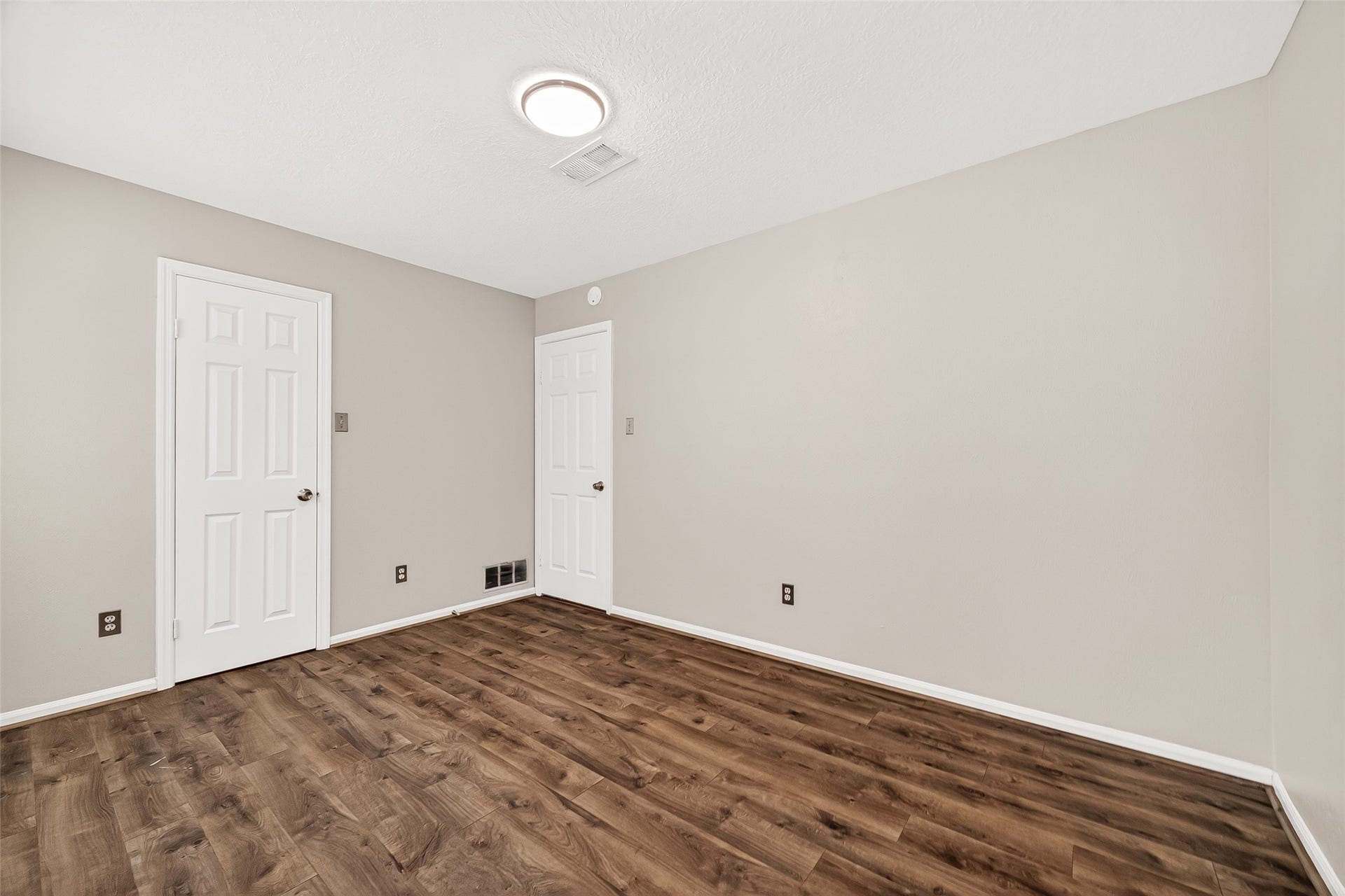 34 Green Slope Place, The Woodlands, TX 77381 34 Green Slope Place, The Woodlands, TX 77381