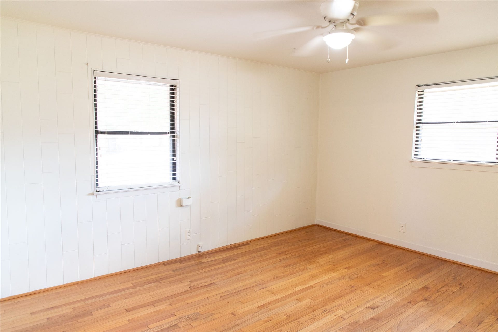 4114 Lemac Drive, Houston, TX 77025 4114 Lemac Drive, Houston, TX 77025