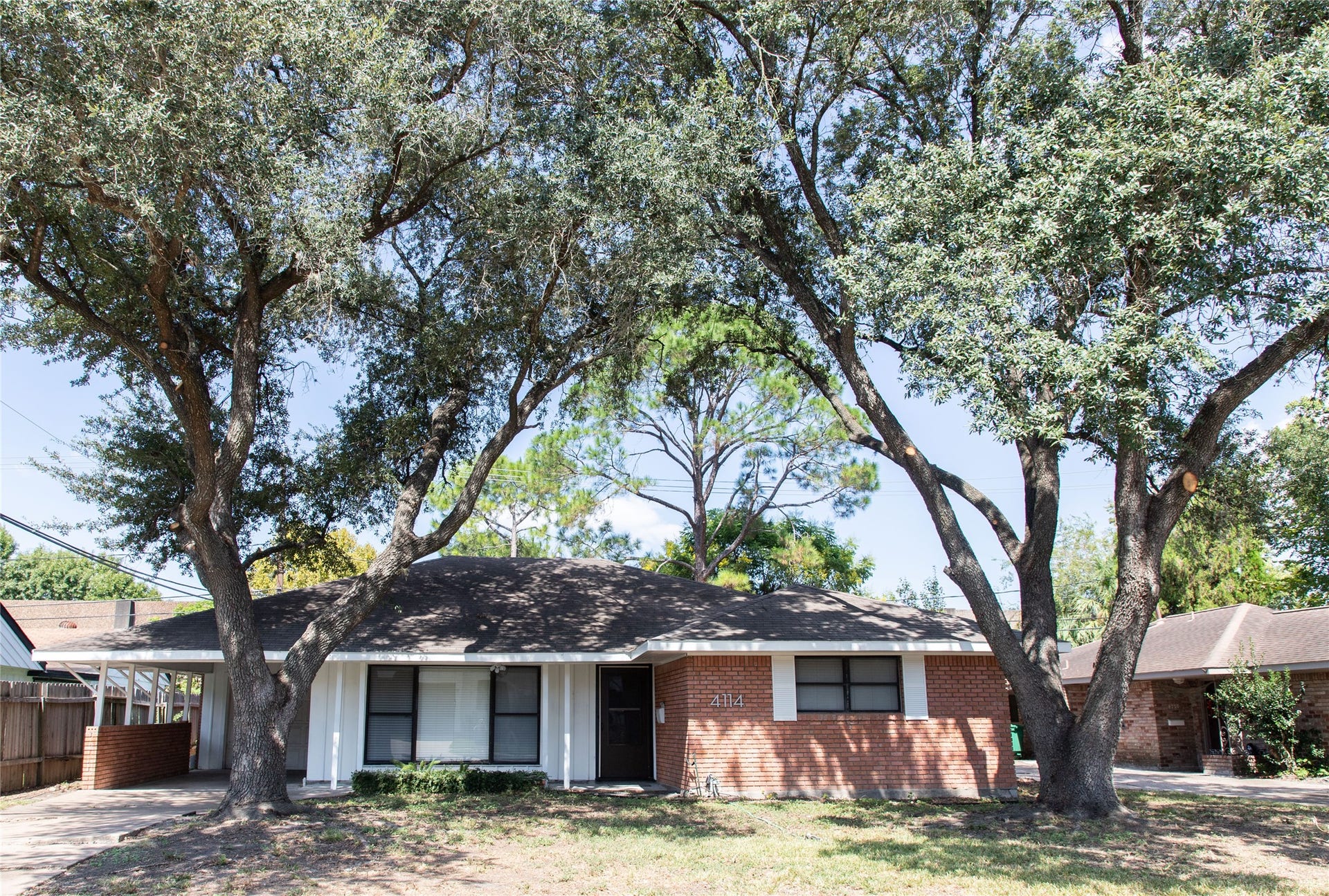 4114 Lemac Drive, Houston, TX 77025 4114 Lemac Drive, Houston, TX 77025