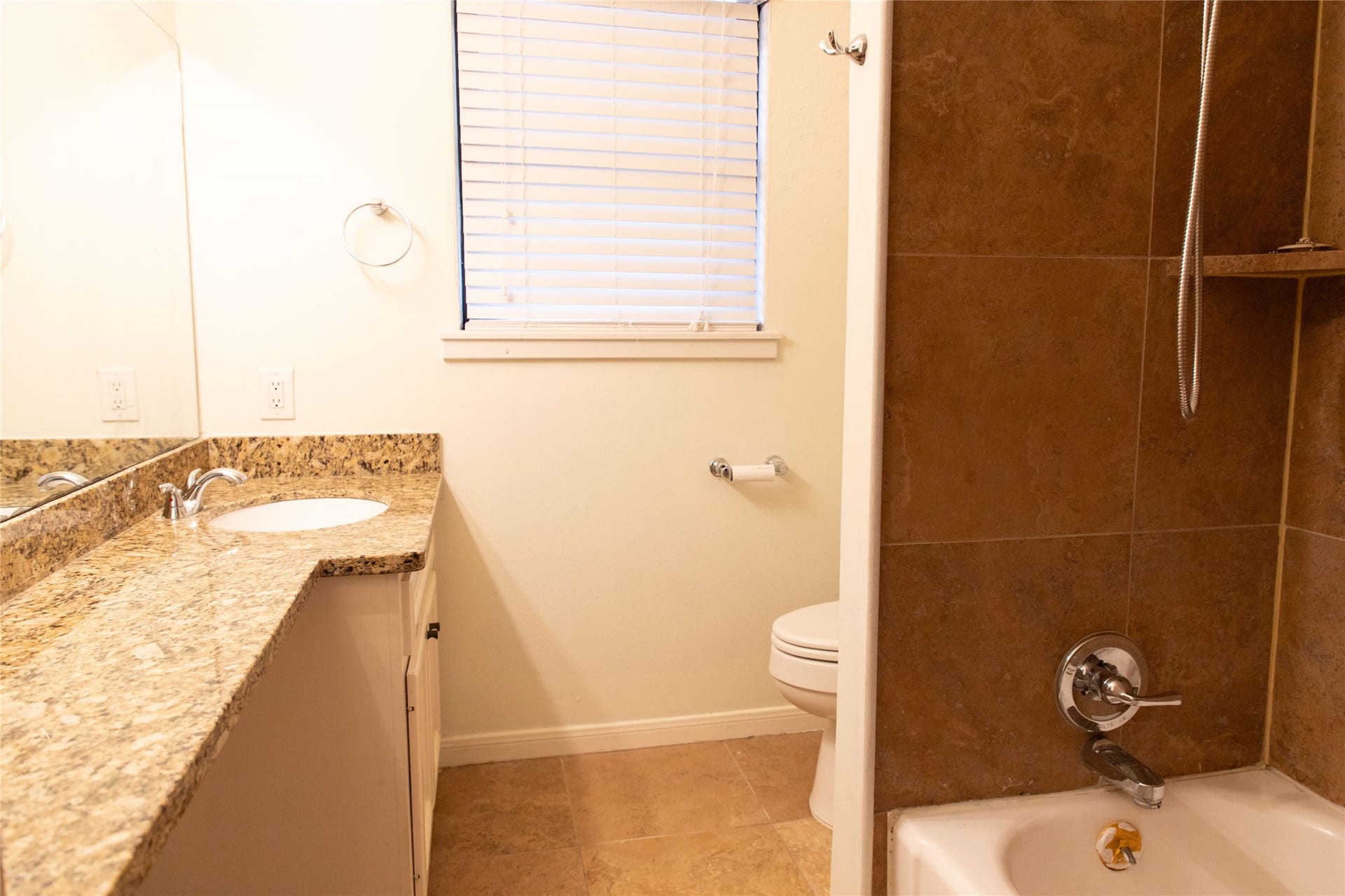 4114 Lemac Drive, Houston, TX 77025 4114 Lemac Drive, Houston, TX 77025