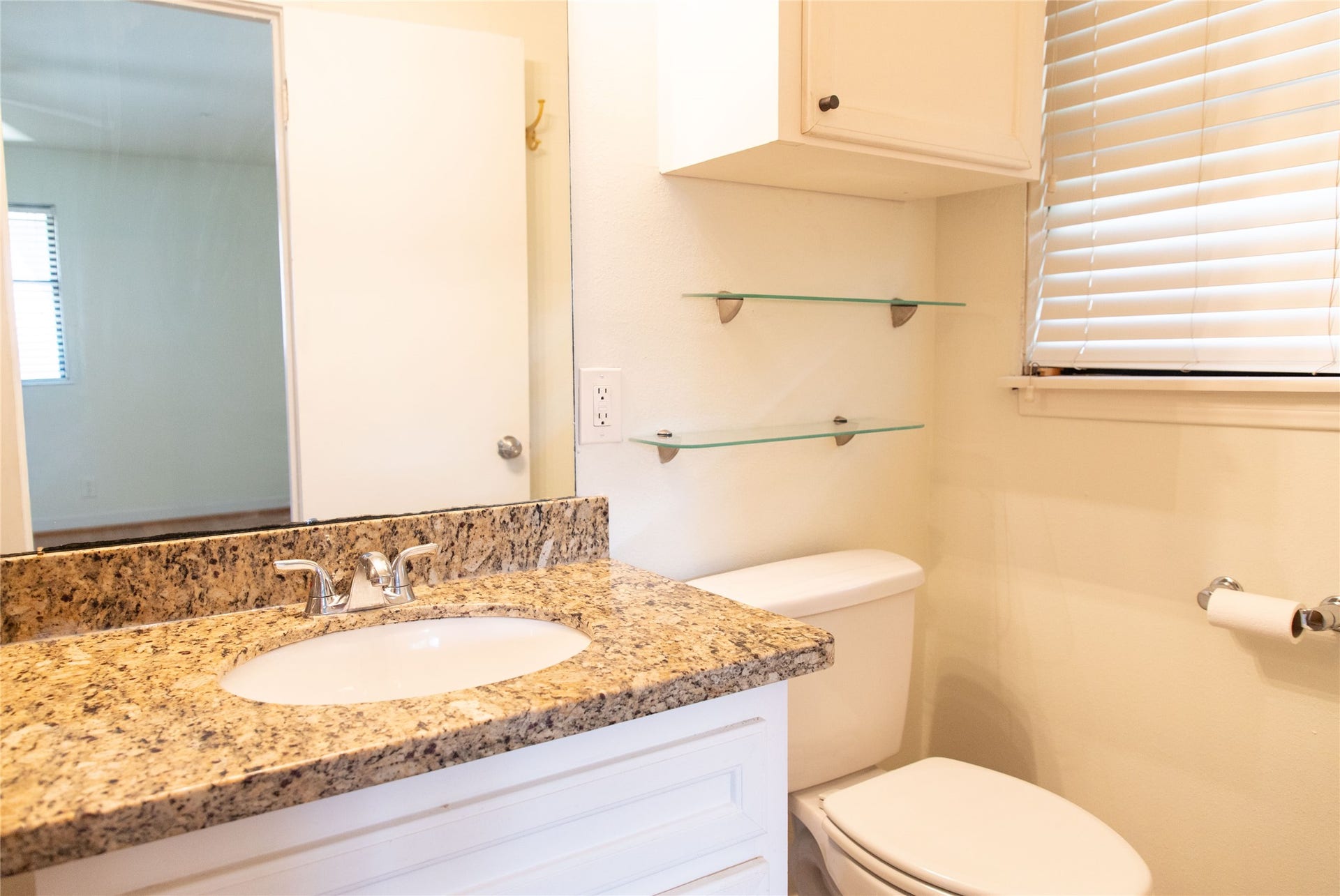 4114 Lemac Drive, Houston, TX 77025 4114 Lemac Drive, Houston, TX 77025