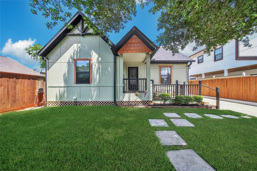 Property photo for 2314 Carr Street, Houston, TX