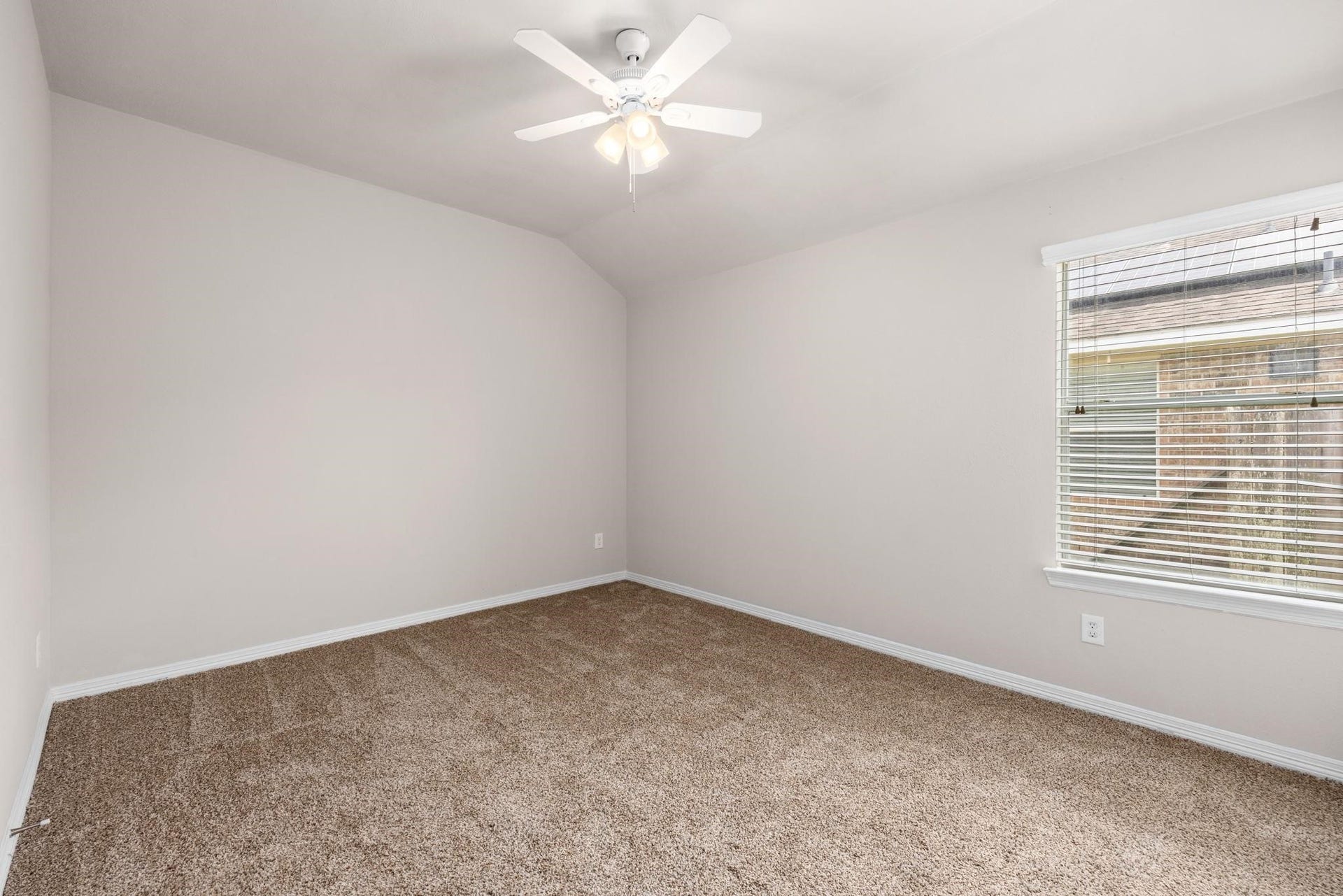 13202 Southern Creek Drive, Pearland, TX 77584 13202 Southern Creek Drive, Pearland, TX 77584