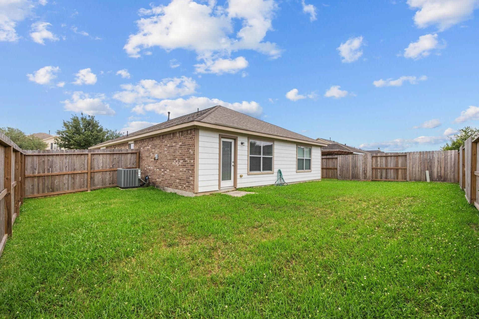 13202 Southern Creek Drive, Pearland, TX 77584 13202 Southern Creek Drive, Pearland, TX 77584