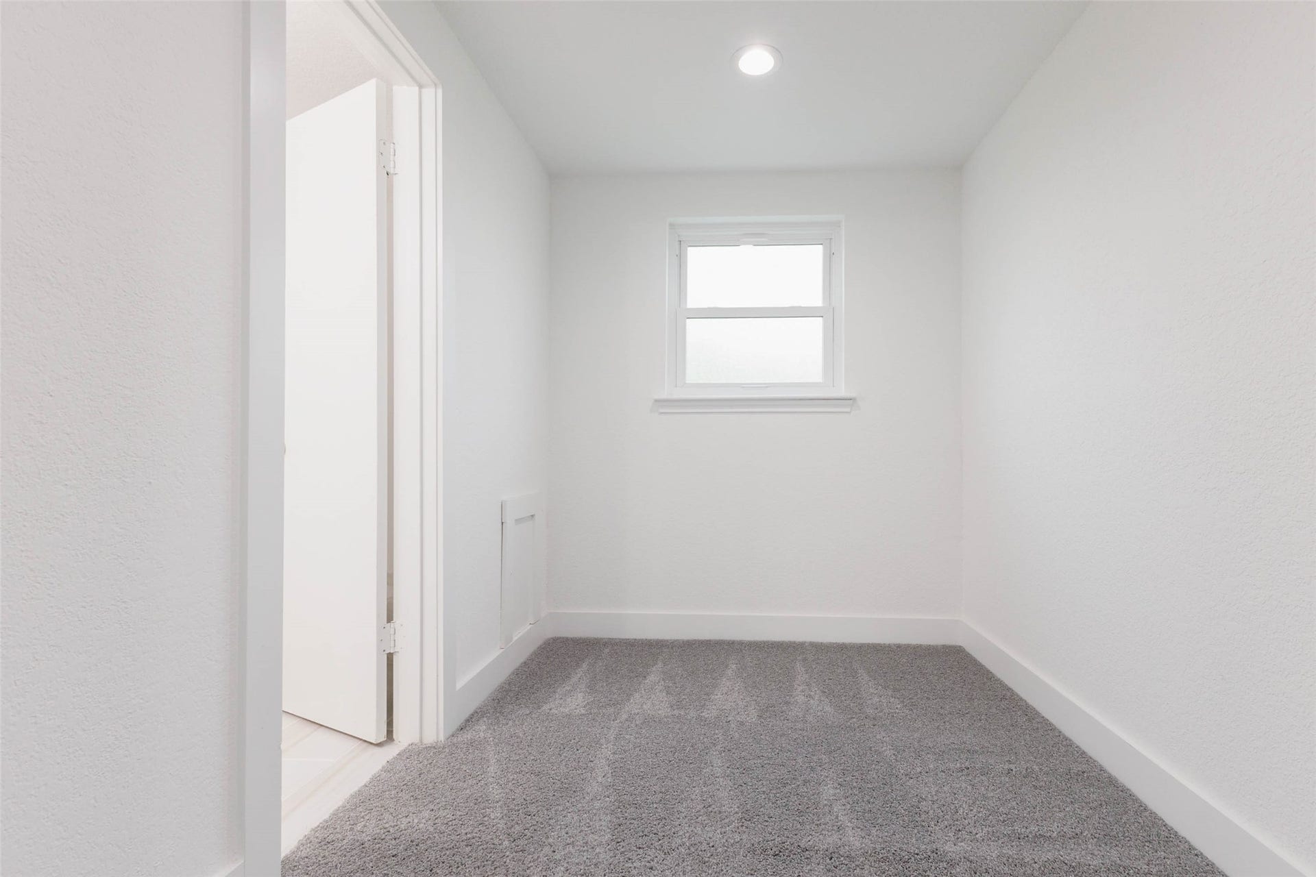 7032 Rook Boulevard, Houston, TX 77087 Need a little extra room?