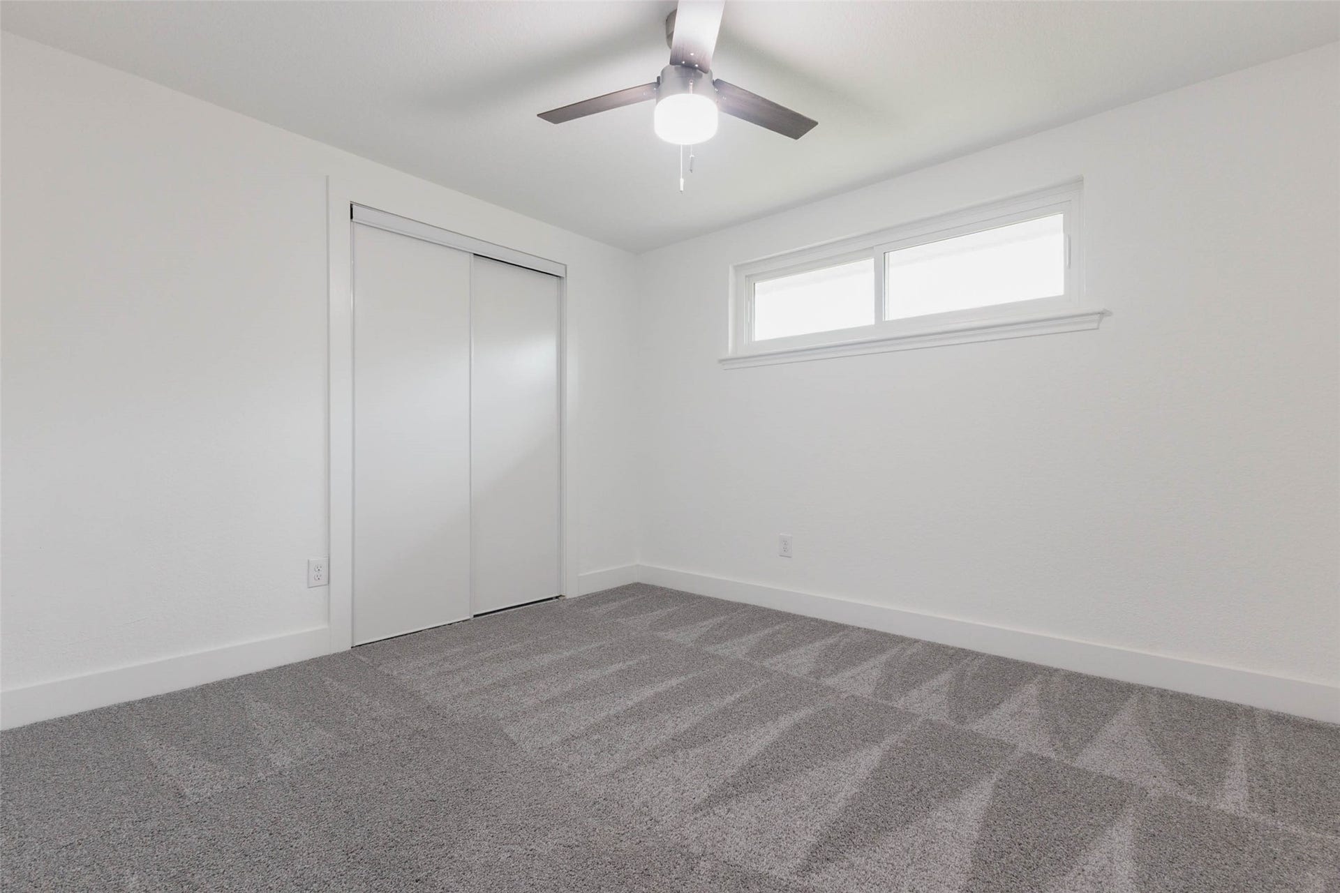 7032 Rook Boulevard, Houston, TX 77087 A versatile bedroom ready to become a guest room, personal retreat, or whatever suits your needs.