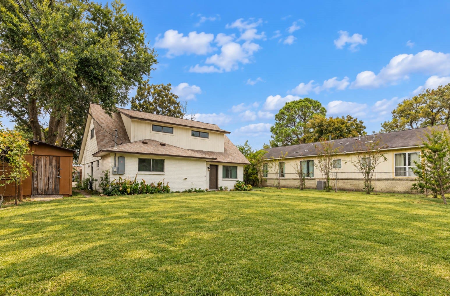 7032 Rook Boulevard, Houston, TX 77087 Four bedrooms, 2.5 baths, and a peaceful neighborhood setting. Your next chapter could start right here. Schedule your private showing today!