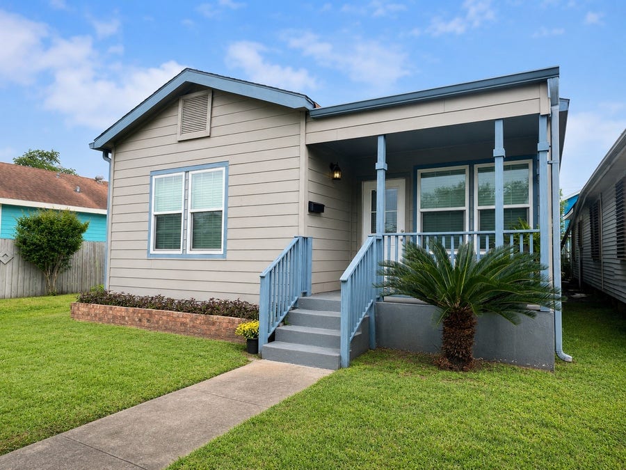 Property photo for 5012 Ave K, #Front, Galveston, TX