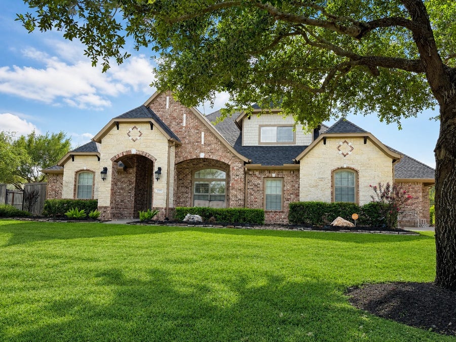 Property photo for 17703 Refuge Lake Drive, Cypress, TX