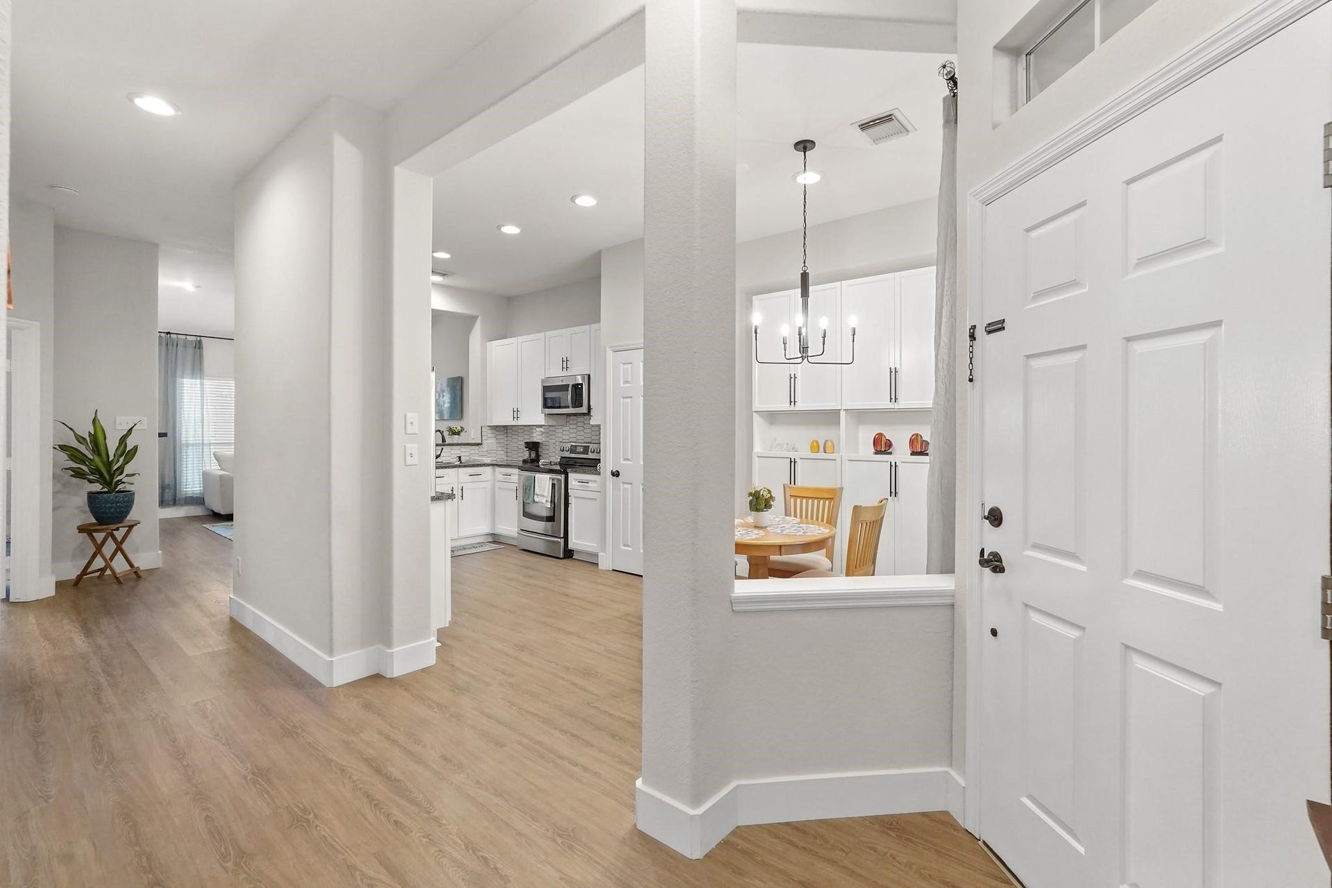 8915 Summer Ash Lane, Sugar Land, TX 77479 8915 Summer Ash Lane, Sugar Land, TX 77479