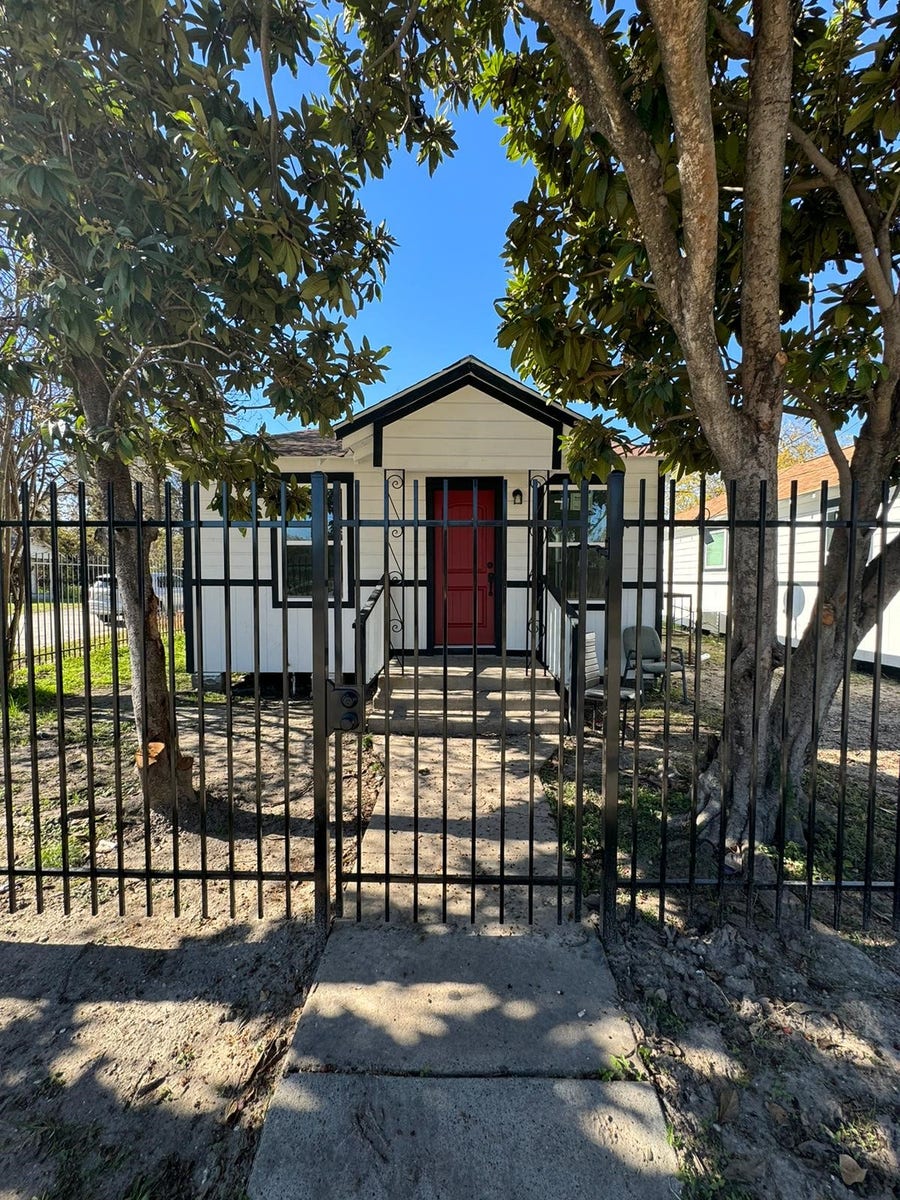 Property photo for 3903 Broyles Street, Houston, TX