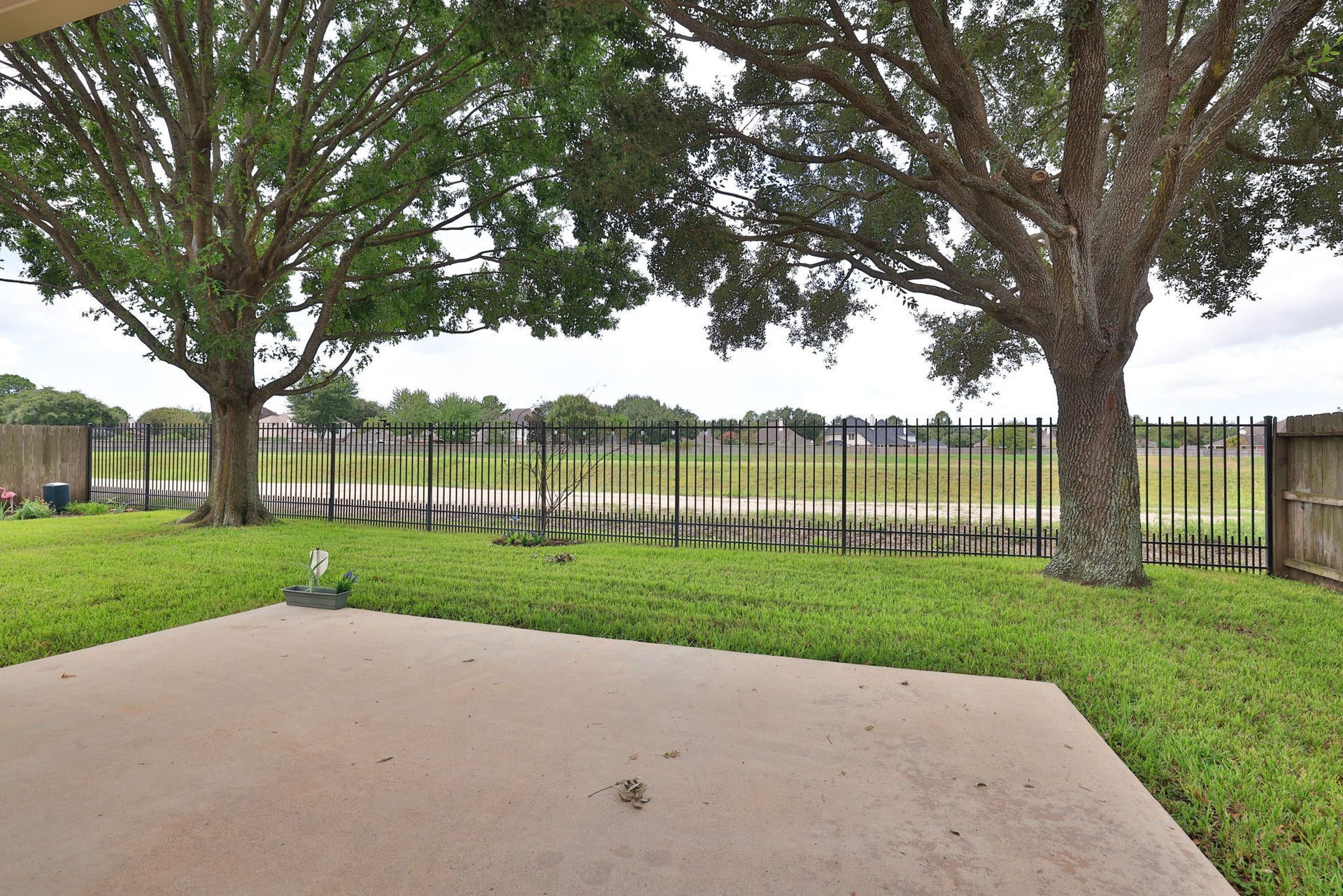 8823 Catawissa Drive, Houston, TX 77095 8823 Catawissa Drive, Houston, TX 77095