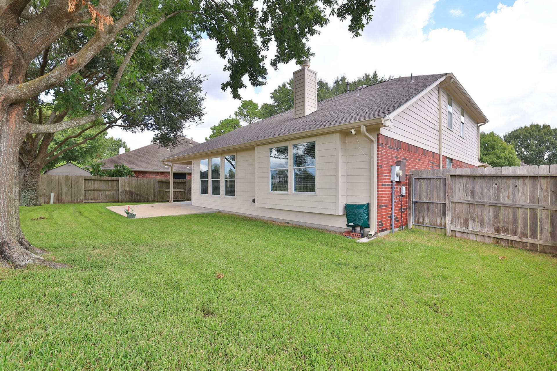 8823 Catawissa Drive, Houston, TX 77095 8823 Catawissa Drive, Houston, TX 77095