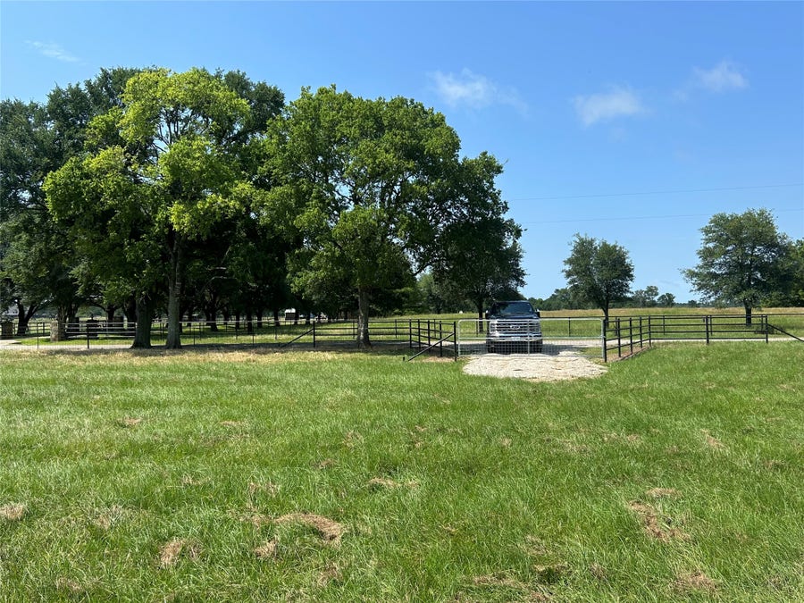 Property photo for 38645 Wiggins Road, Hempstead, TX