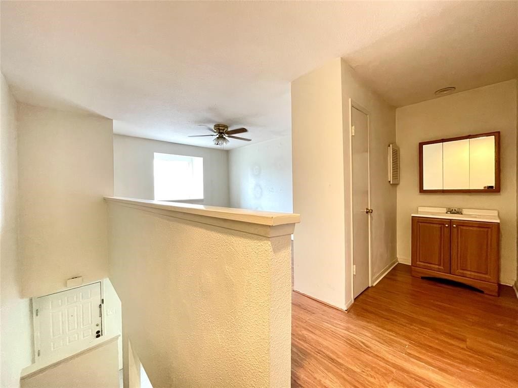2100 Wilcrest Drive, #123, Houston, TX 77042 2100 Wilcrest Drive, #123, Houston, TX 77042