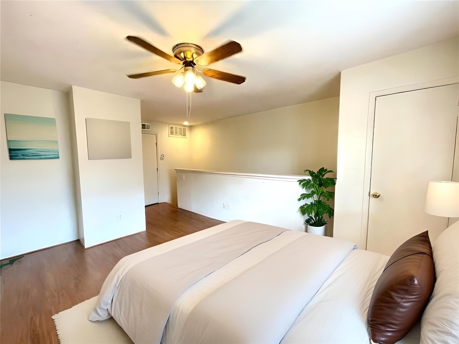 2100 Wilcrest Drive, #123, Houston, TX 77042 2100 Wilcrest Drive, #123, Houston, TX 77042