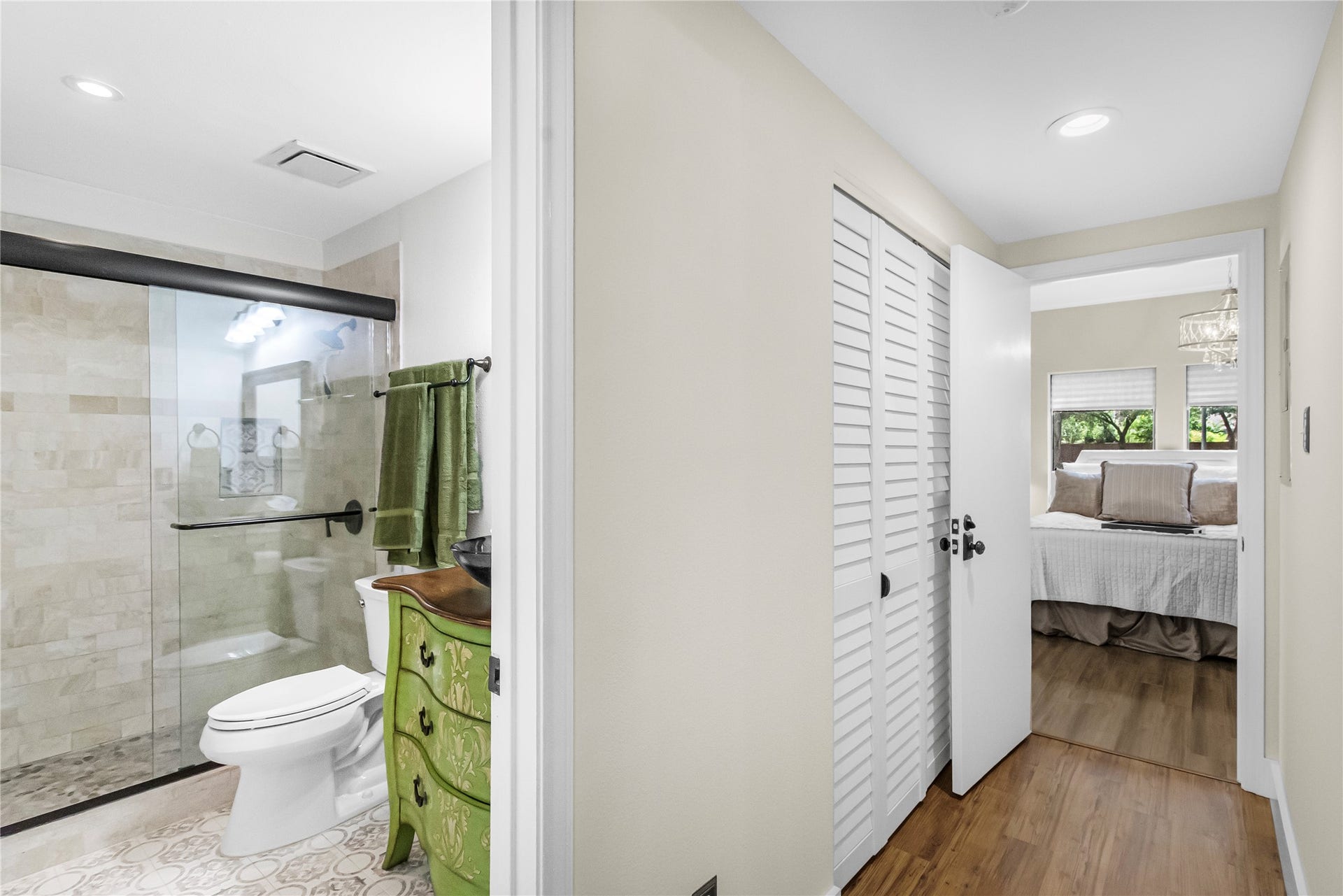 4144 Greystone Way, #101, Sugar Land, TX 77479 4144 Greystone Way, #101, Sugar Land, TX 77479