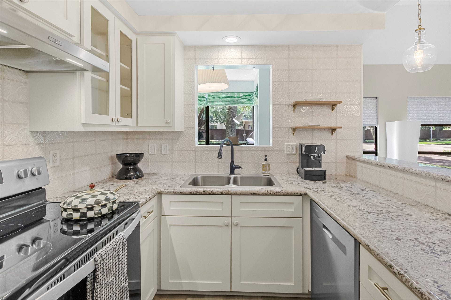 4144 Greystone Way, #101, Sugar Land, TX 77479 4144 Greystone Way, #101, Sugar Land, TX 77479