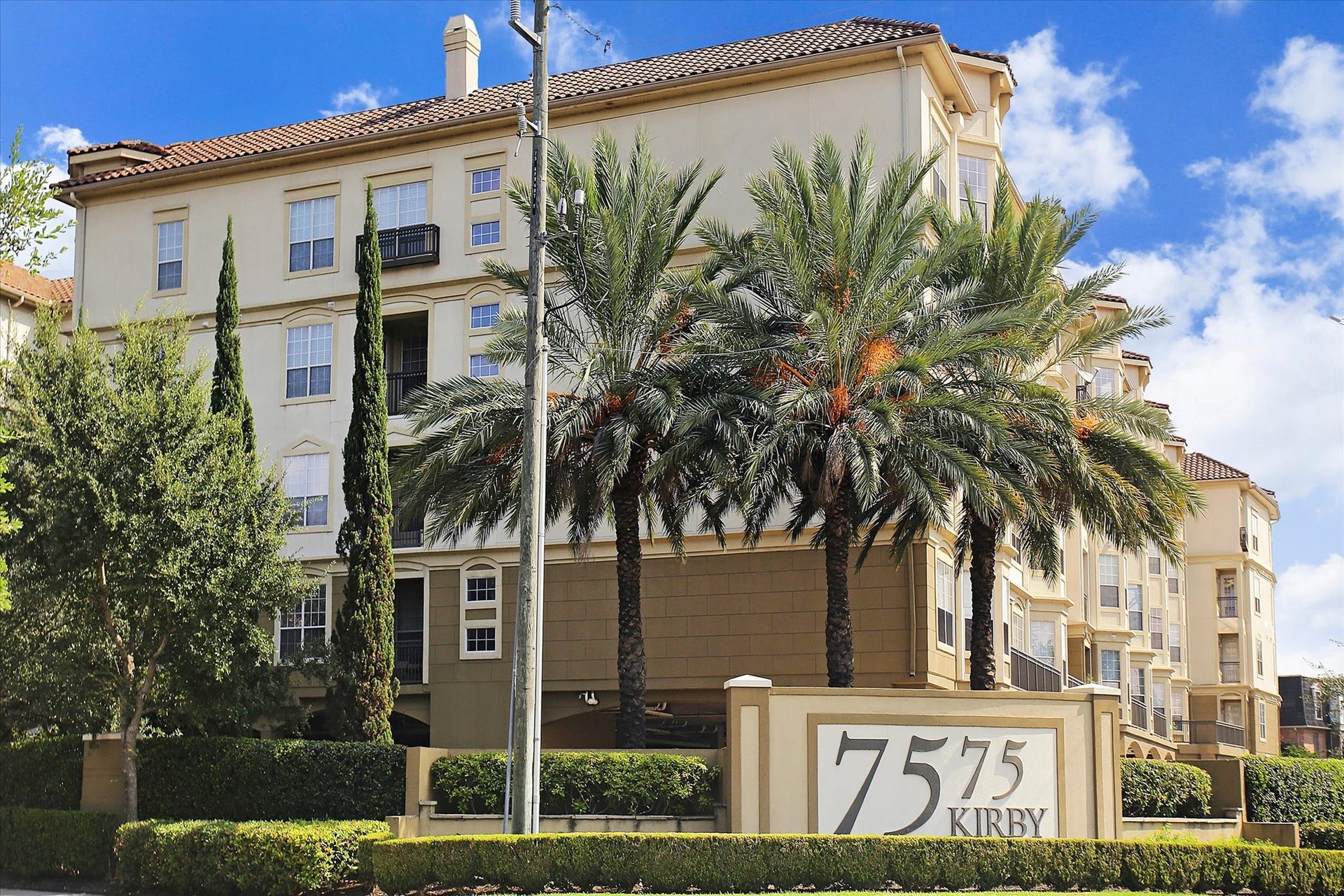 7575 Kirby Drive, #2217, Houston, TX 77030 7575 Kirby Drive, #2217, Houston, TX 77030