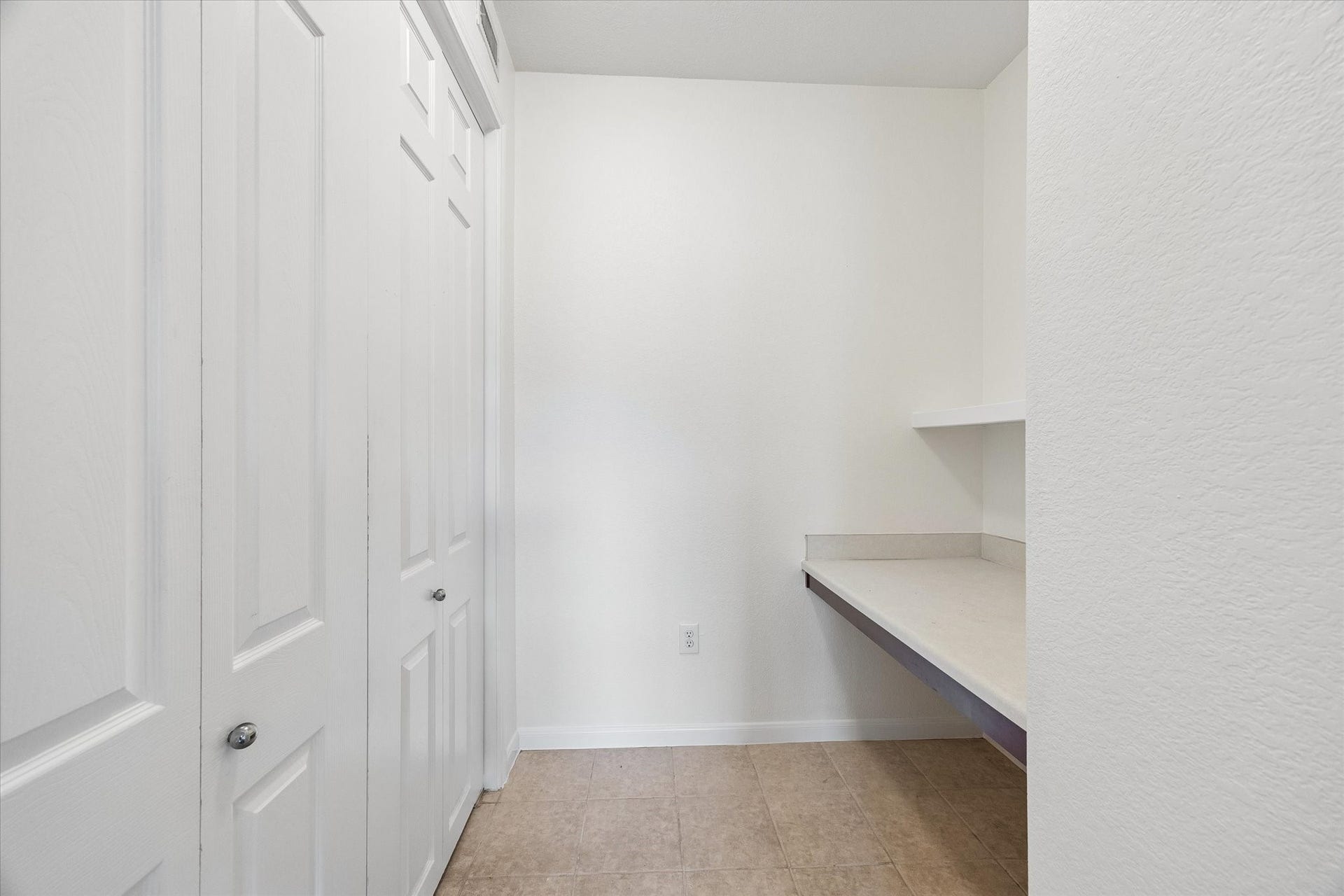 7575 Kirby Drive, #2217, Houston, TX 77030 7575 Kirby Drive, #2217, Houston, TX 77030