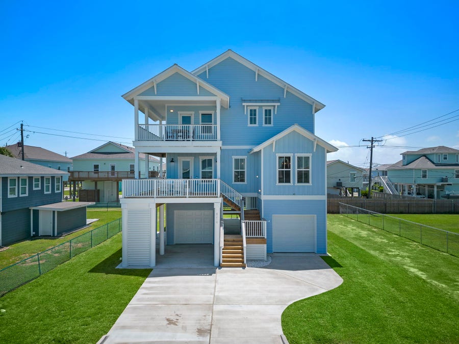 Property photo for 4214 San Jacinto Drive, Galveston, TX