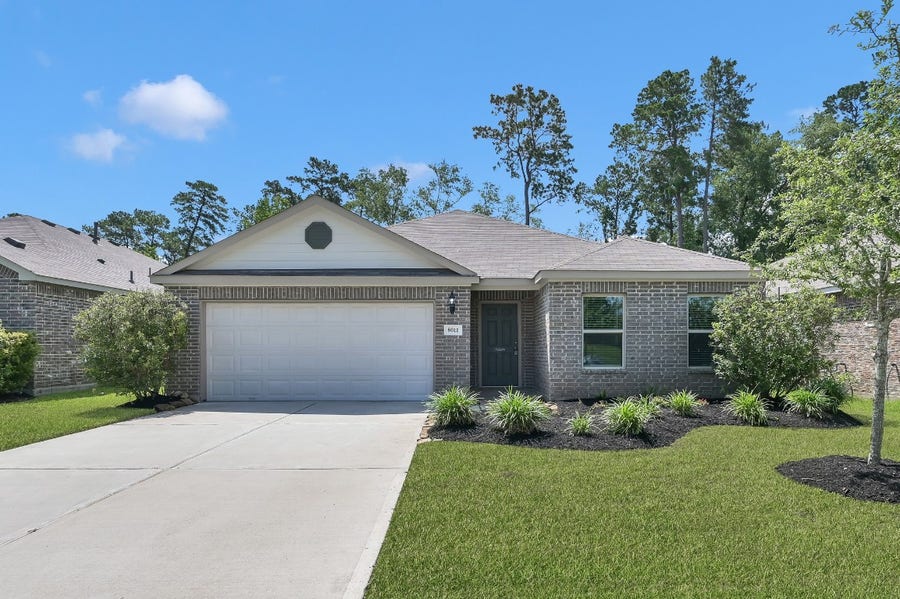 Property photo for 8011 Dauntless Drive, Magnolia, TX