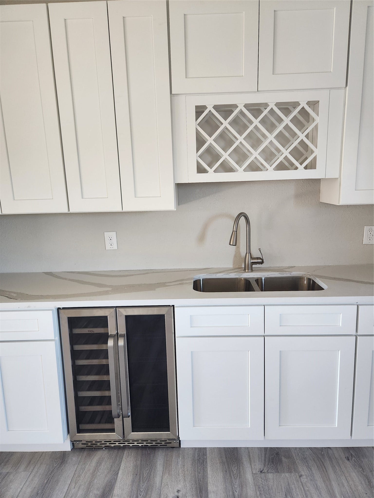 2924 29th Street N, Texas City, TX 77590 Gamerooms Wet Bar