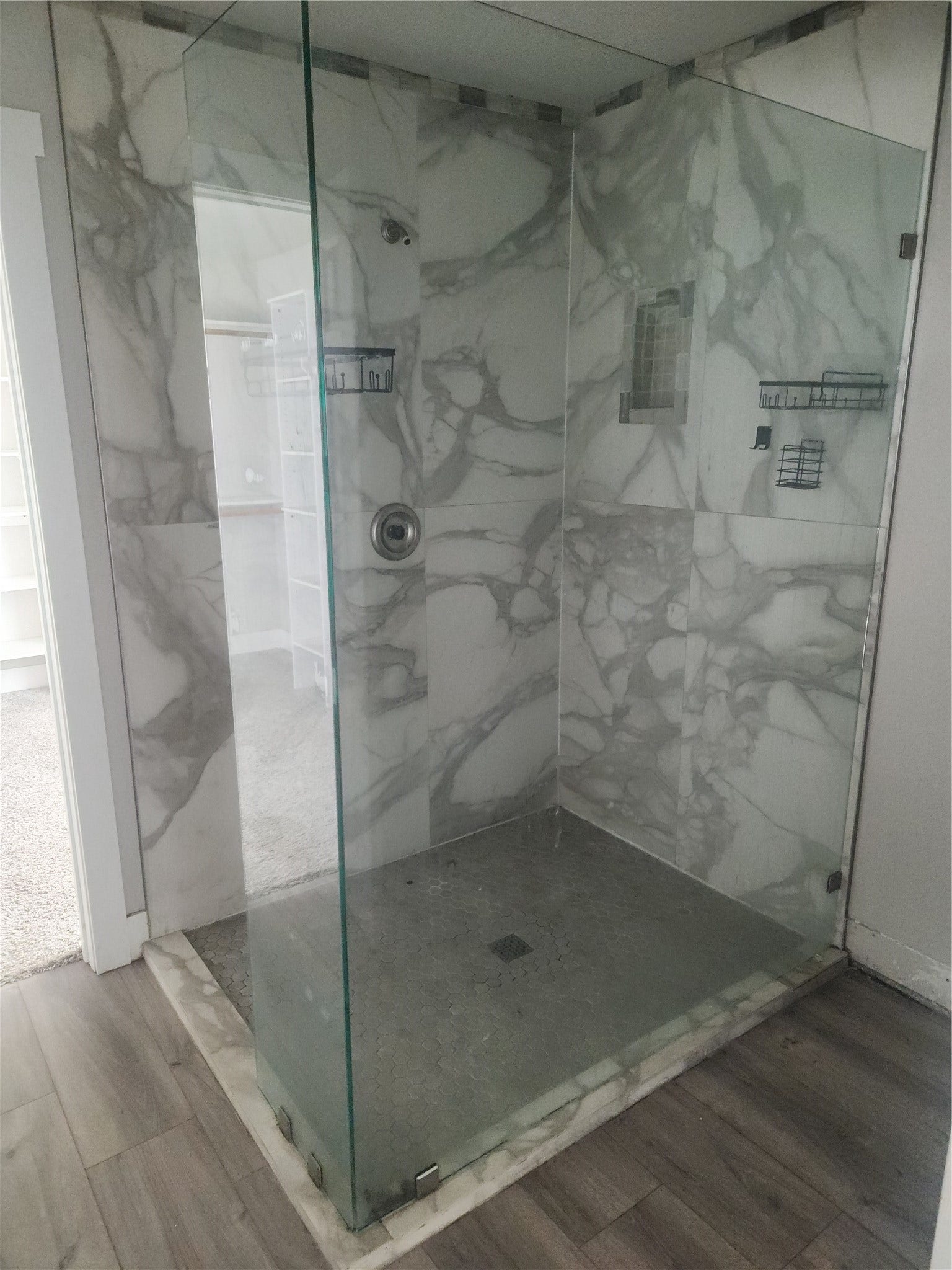 2924 29th Street N, Texas City, TX 77590 Walking shower Primary Bath