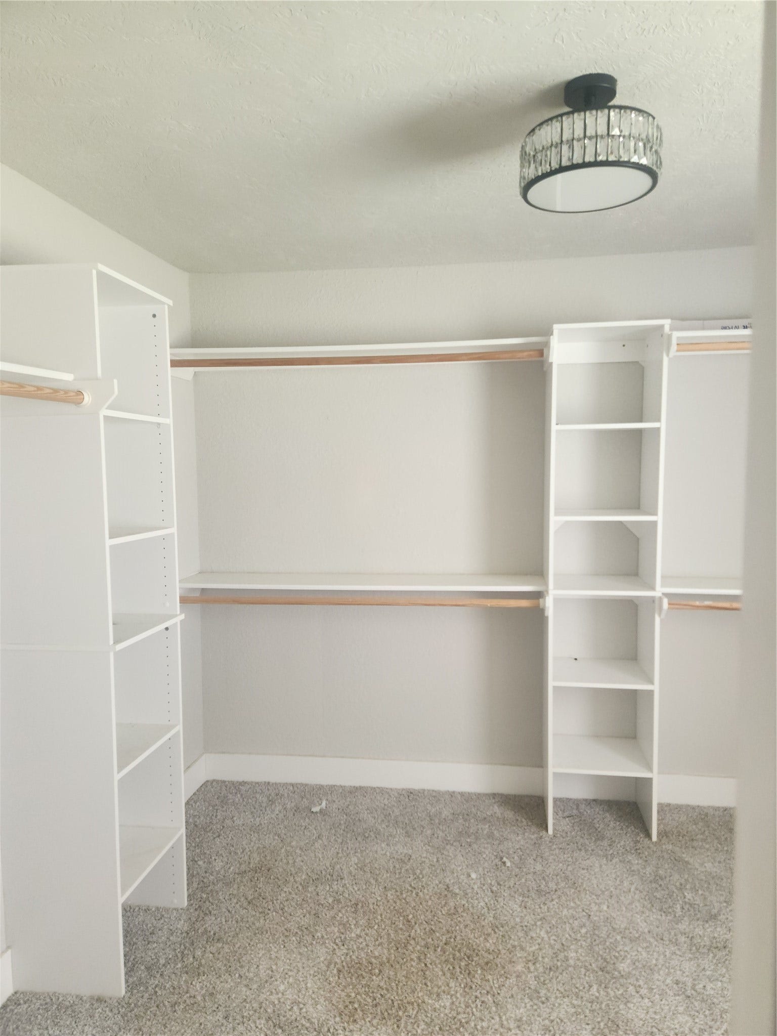 2924 29th Street N, Texas City, TX 77590 Primary bedroom closet