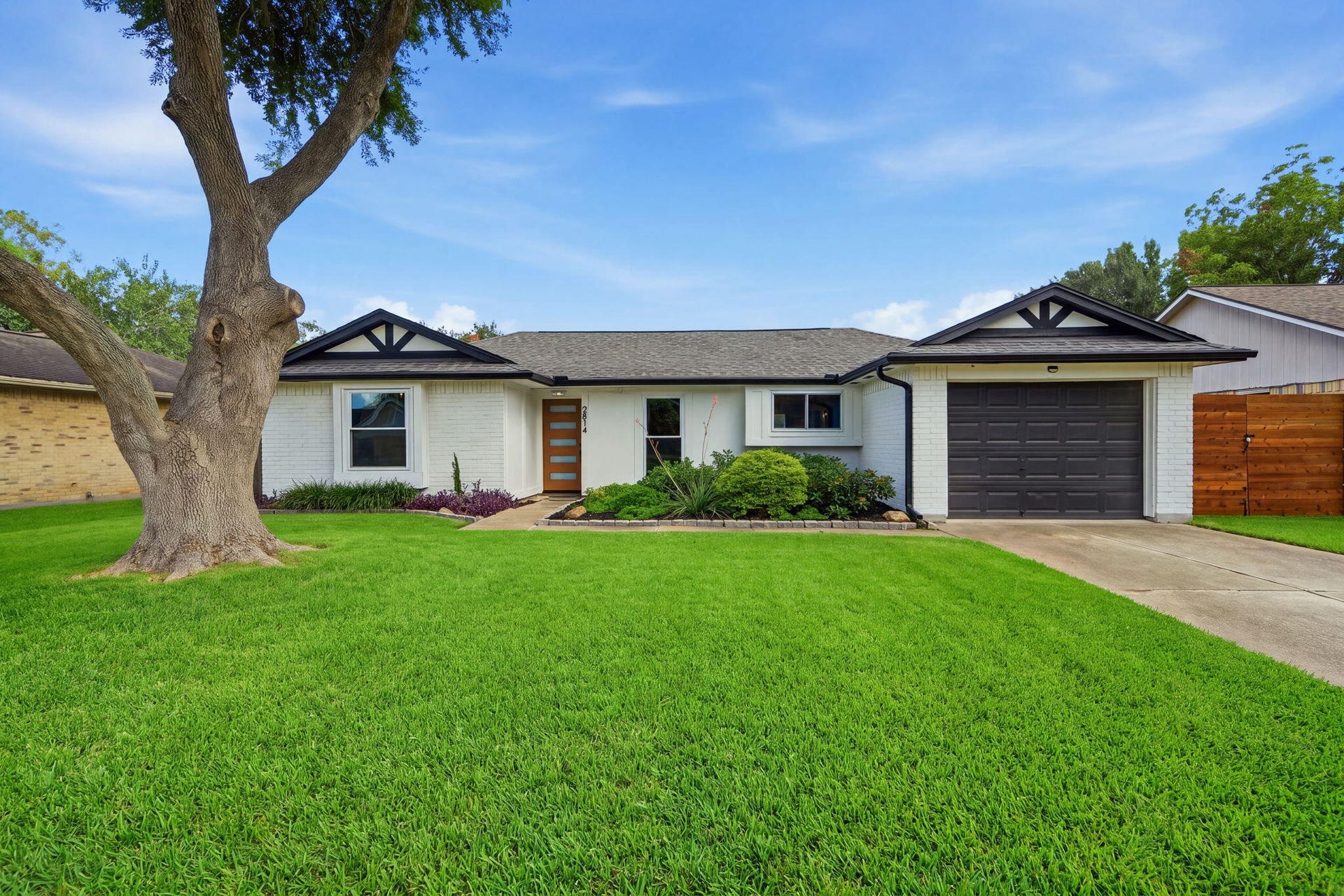 2814 Custer Drive, League City, TX 77573 2814 Custer Drive, League City, TX 77573