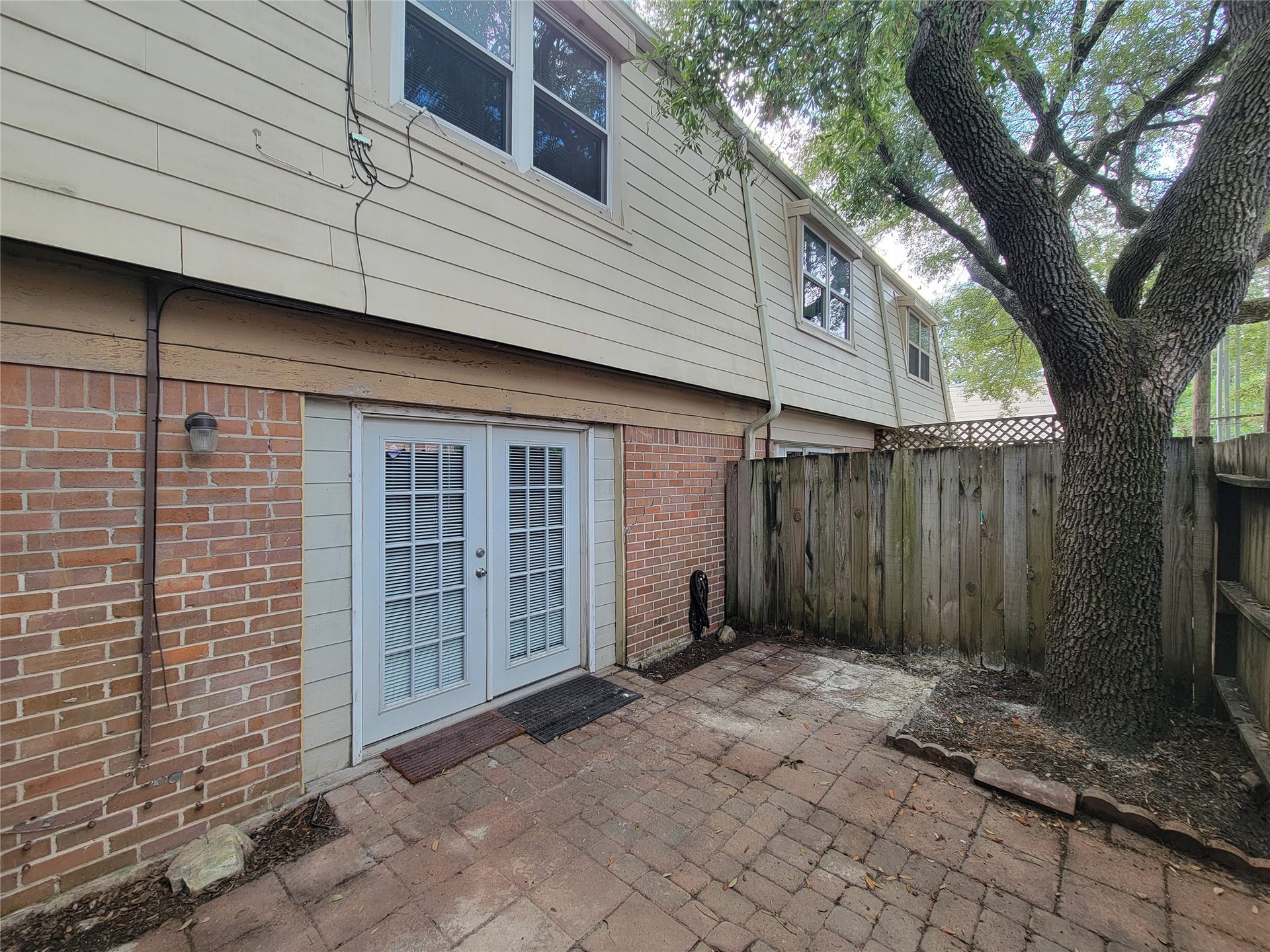 5239 Arboles Drive, #P, Houston, TX 77035 5239 Arboles Drive, #P, Houston, TX 77035