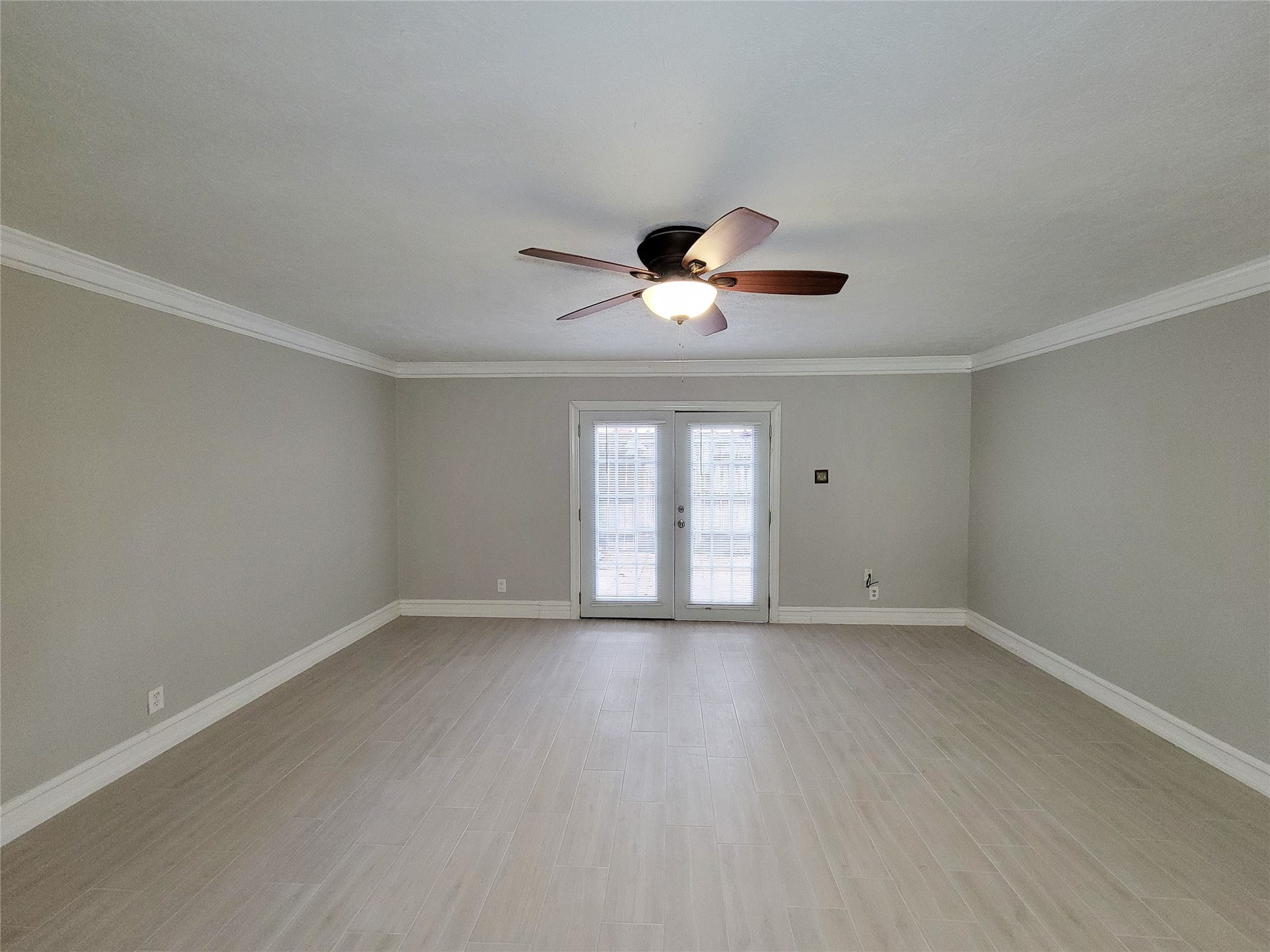 5239 Arboles Drive, #P, Houston, TX 77035 5239 Arboles Drive, #P, Houston, TX 77035