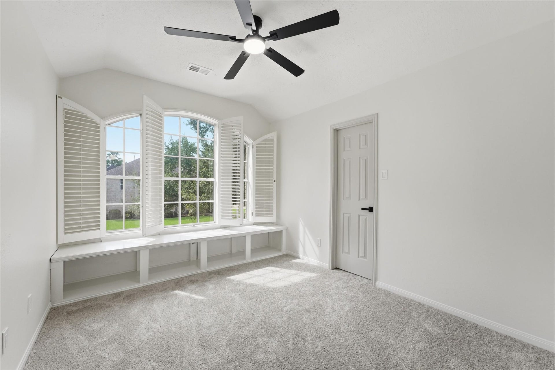 8407 Malardcrest Dr, Humble, TX 77346