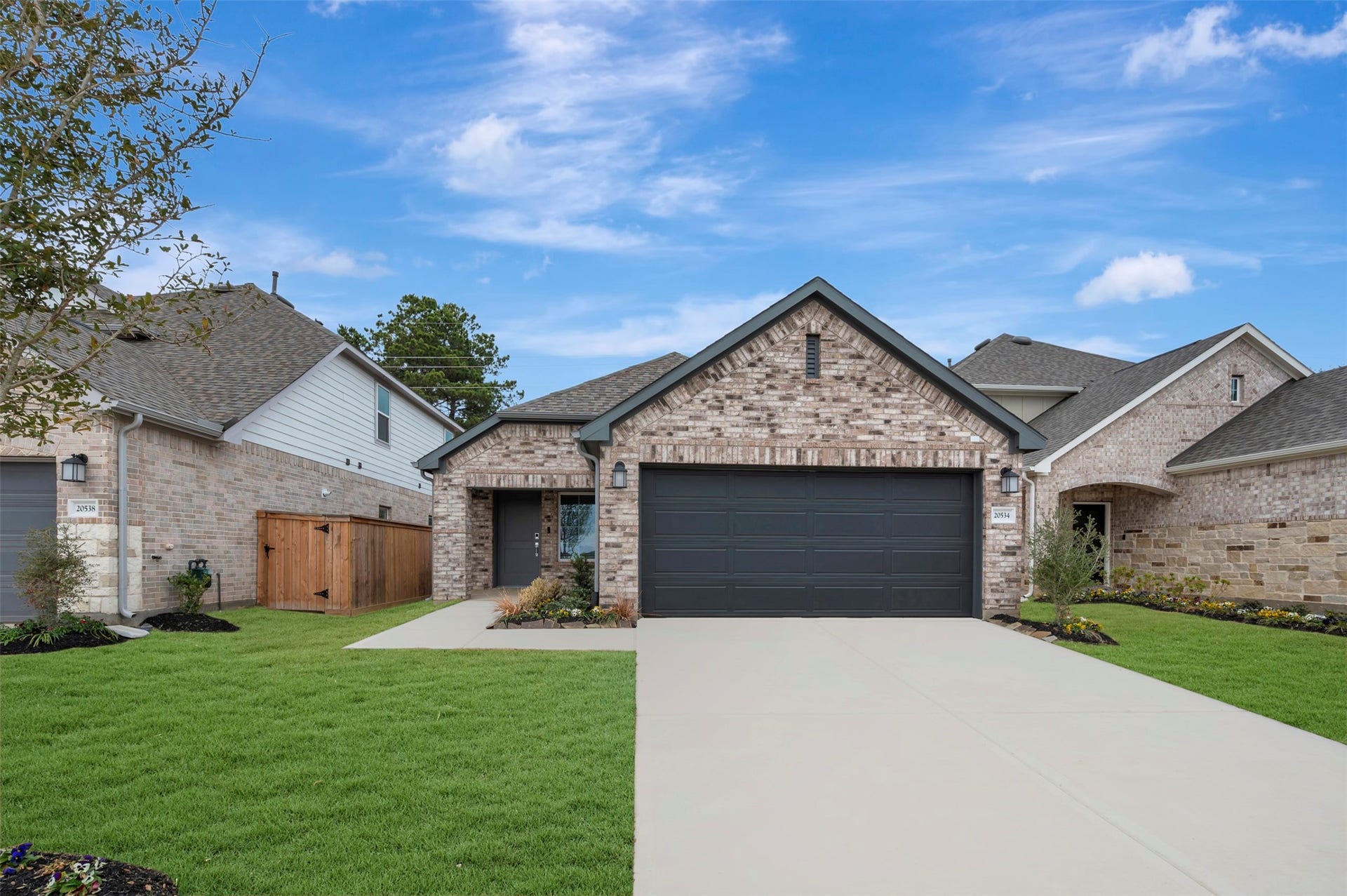 20534 Draper Road, Tomball, TX 77377 20534 Draper Road, Tomball, TX 77377