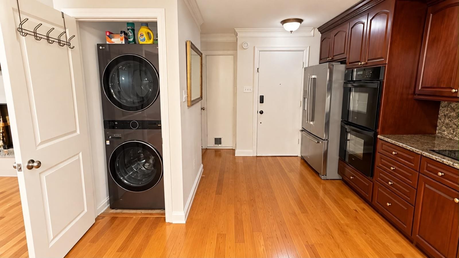 3102 Newcastle Drive, Houston, TX 77027 3102 Newcastle Drive, Houston, TX 77027