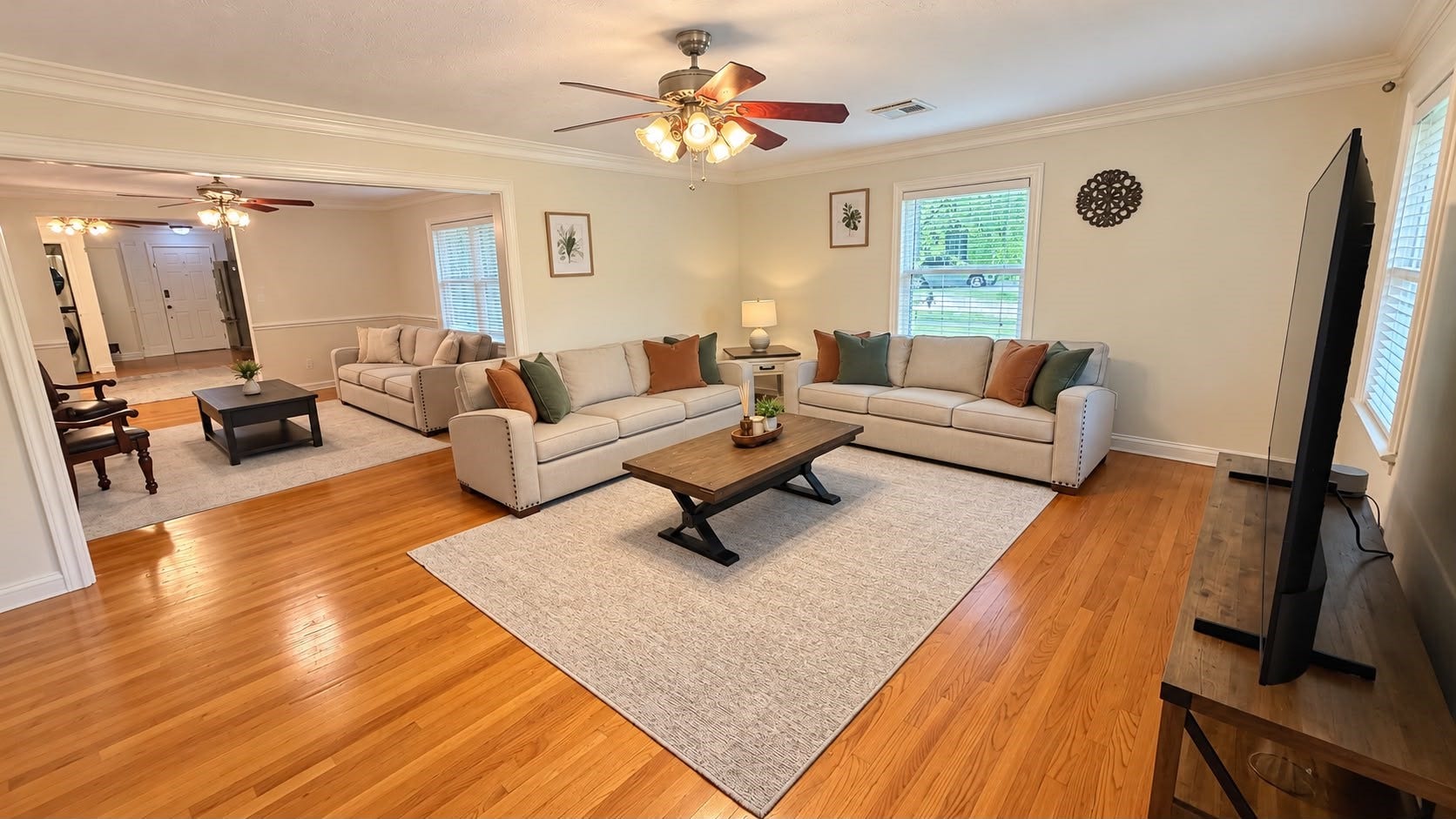 3102 Newcastle Drive, Houston, TX 77027 3102 Newcastle Drive, Houston, TX 77027
