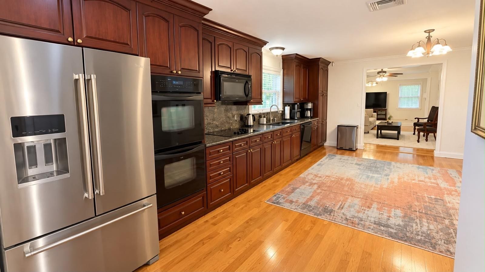 3102 Newcastle Drive, Houston, TX 77027 3102 Newcastle Drive, Houston, TX 77027