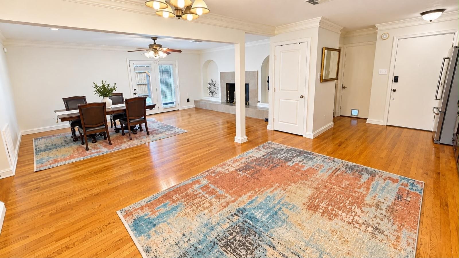 3102 Newcastle Drive, Houston, TX 77027 3102 Newcastle Drive, Houston, TX 77027