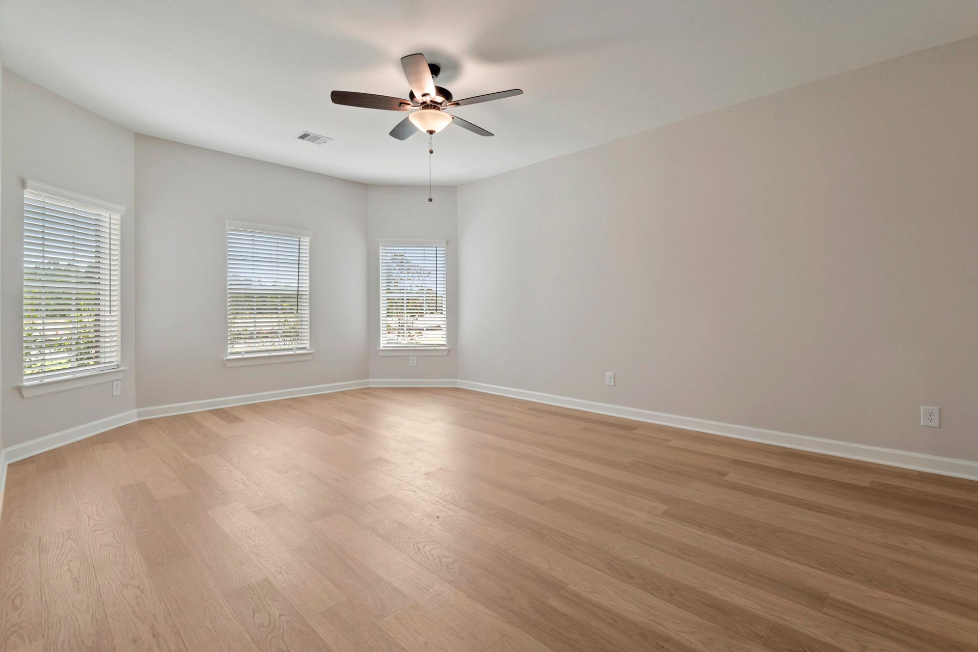 21551 Bluebonnet Bay Drive, Magnolia, TX 77354 21551 Bluebonnet Bay Drive, Magnolia, TX 77354
