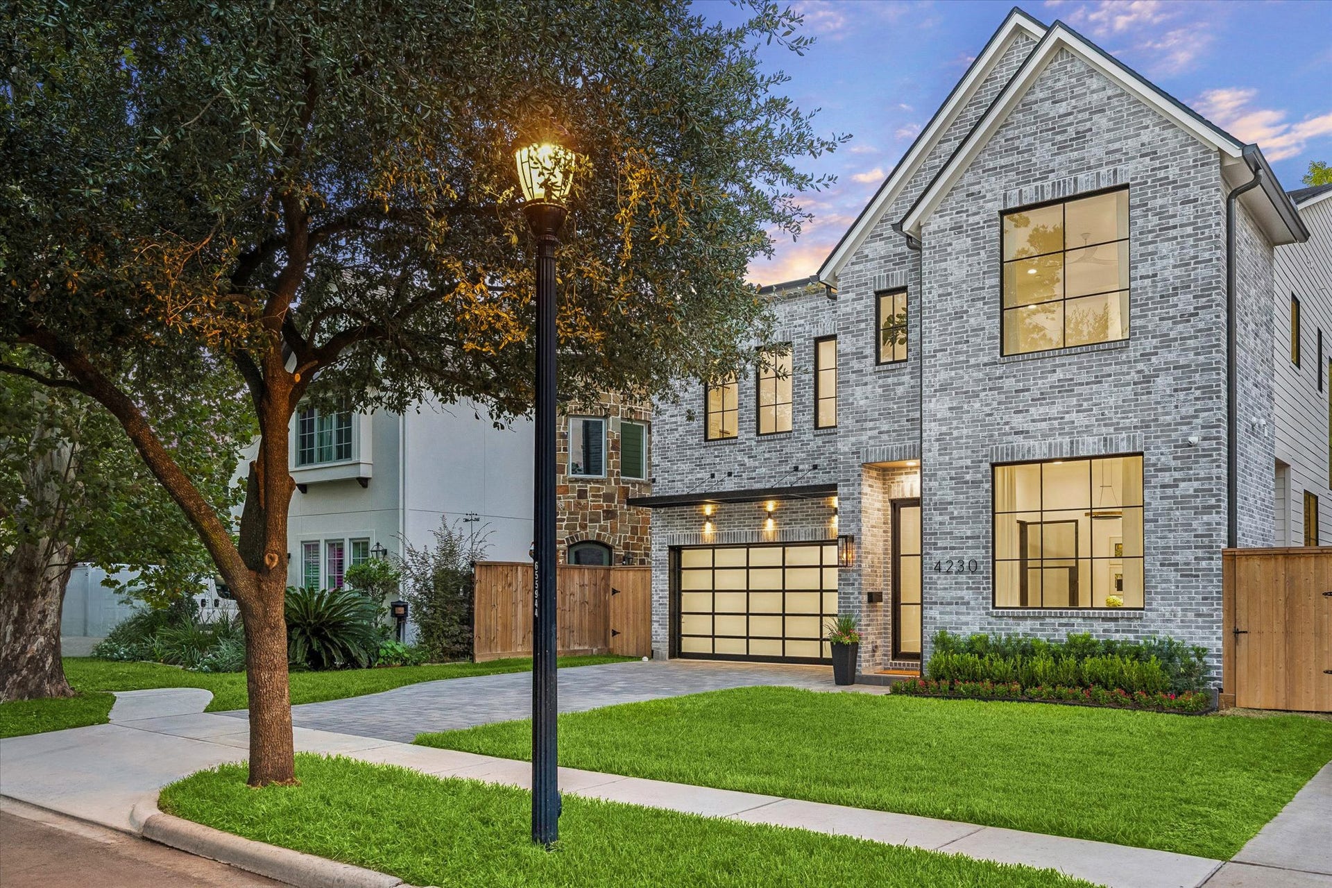 4230 Riley Street, Houston, TX 77005 This exceptional new construction residence is poised on a 6,250 SF lot, presenting a meticulously tailored residence built by Covington Builders.
