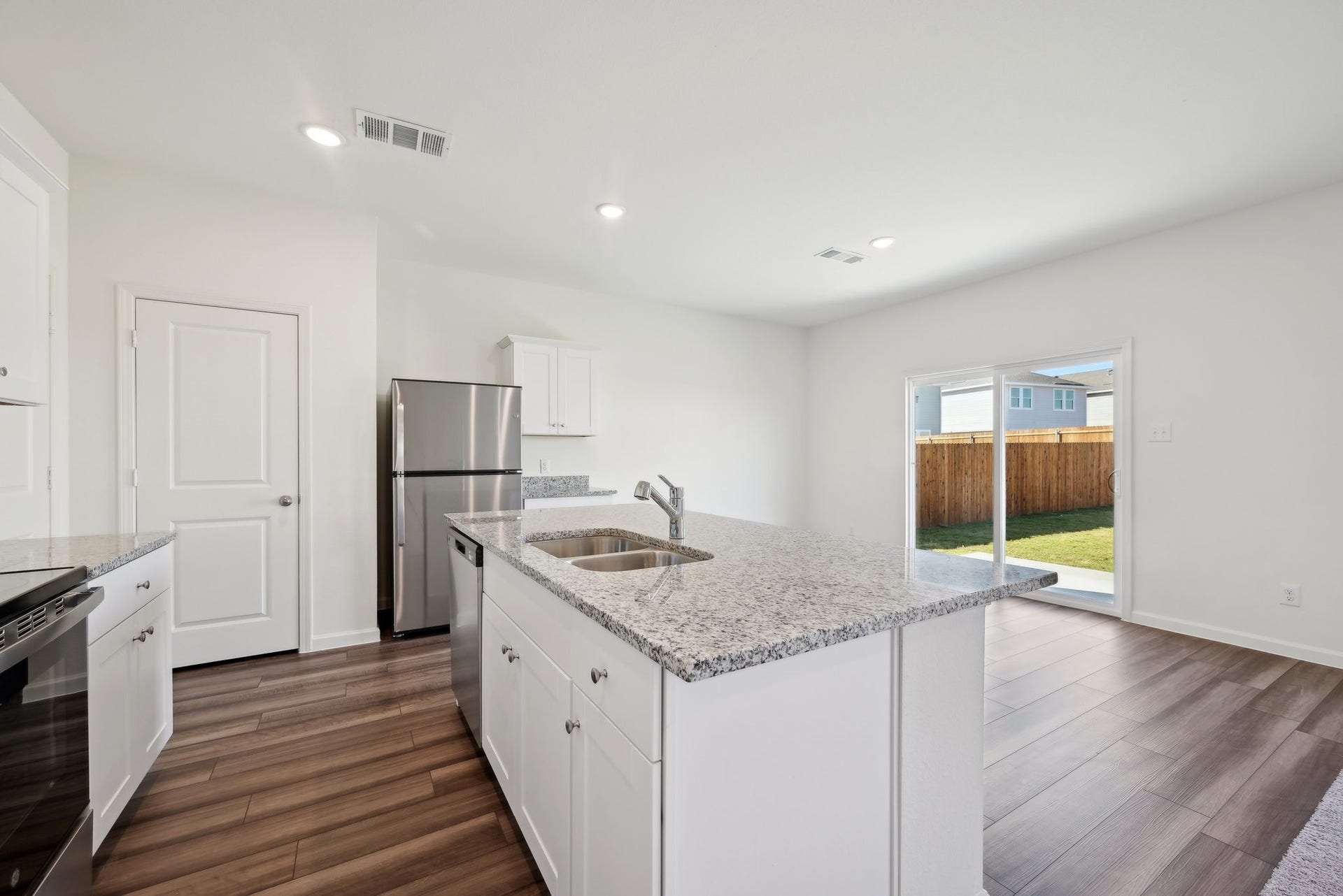 3438 Ridgeberry Glen Lane, Porter, TX 77365 representative photo